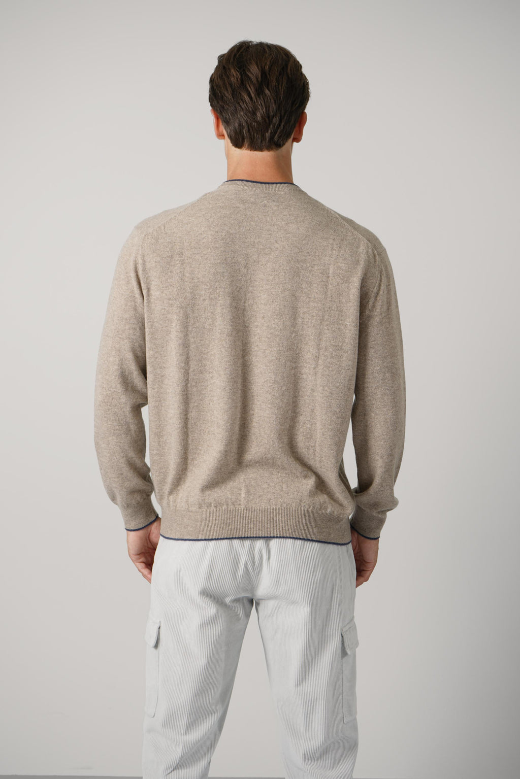 Pure Cashmere Crewneck – 545