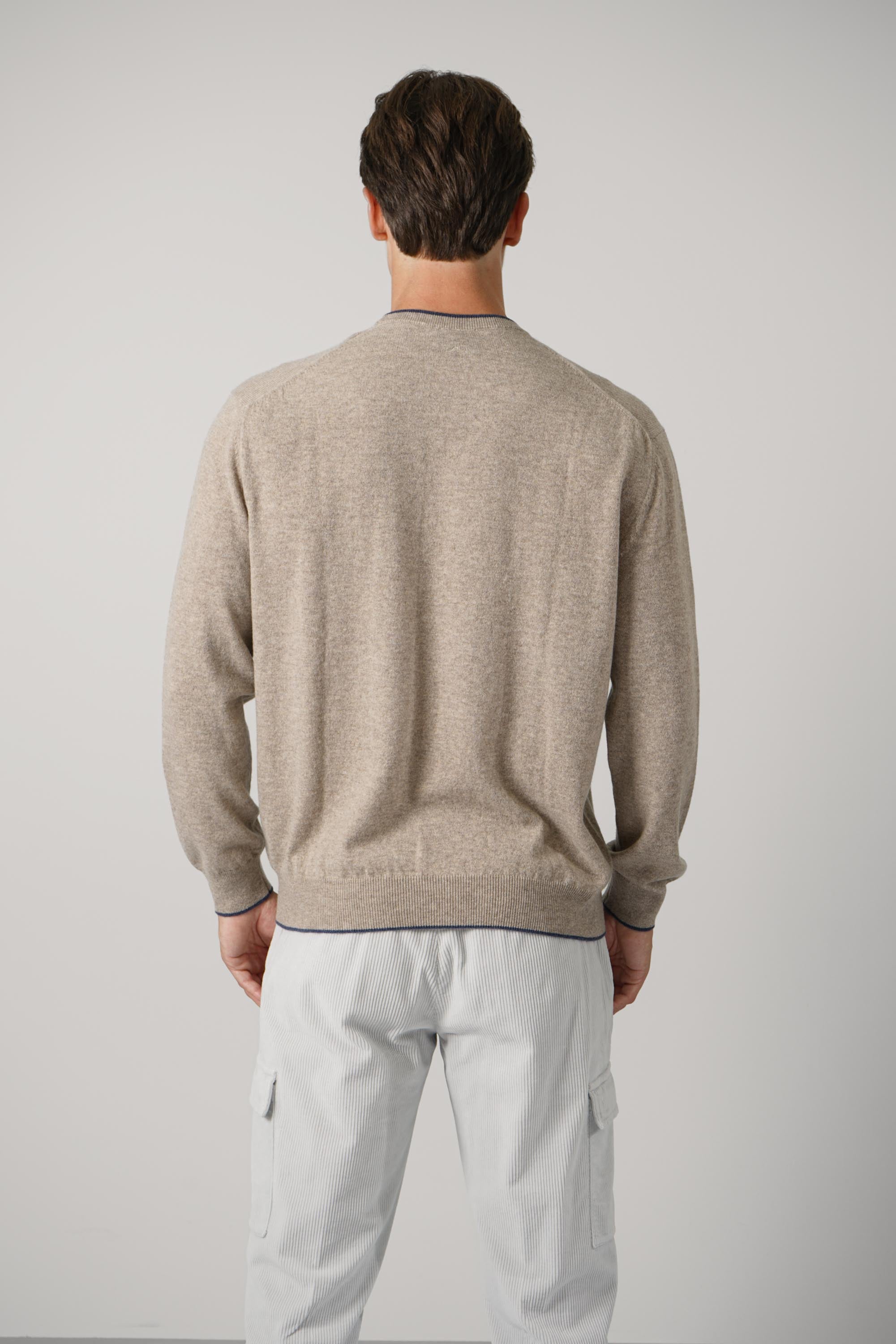 Pure Cashmere Crewneck – 545