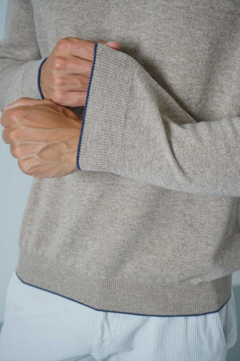 Pure Cashmere Crewneck – 545