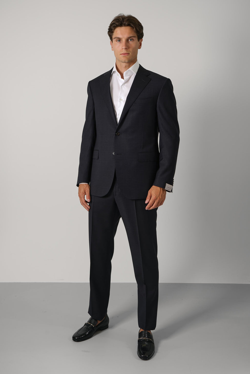 Suit 287275-2A17460 – 002