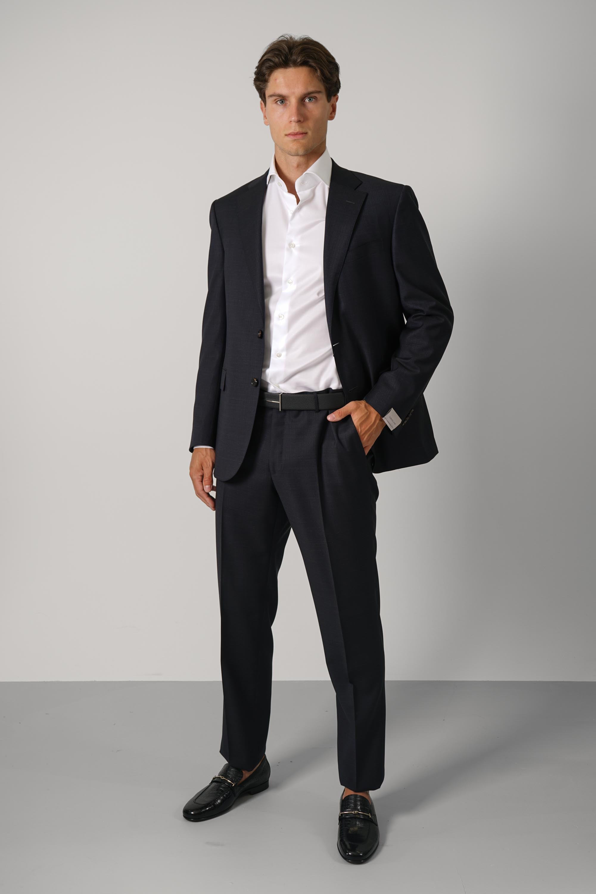 Suit 287275-2A17460 – 002