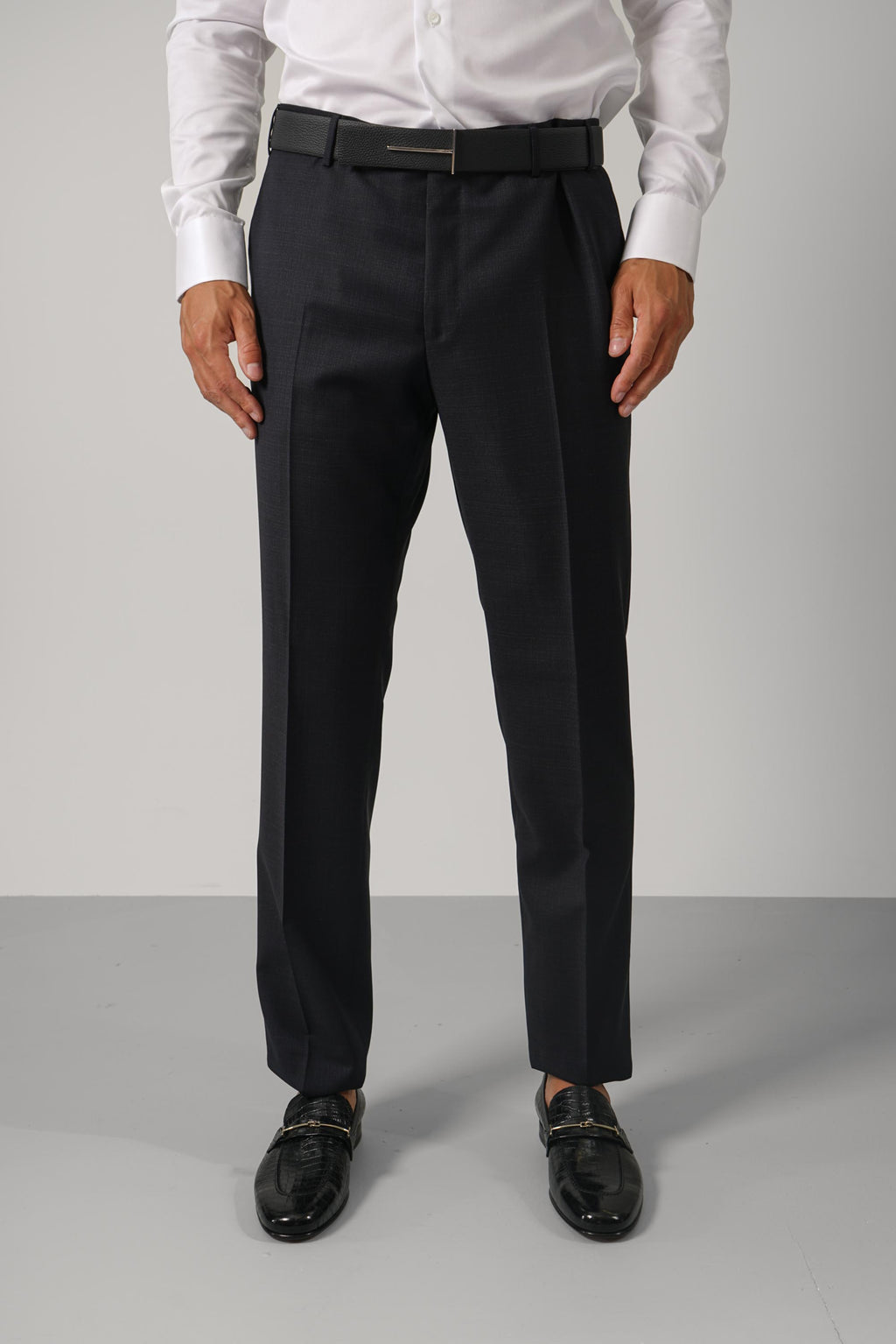 Suit 287275-2A17460 – 002