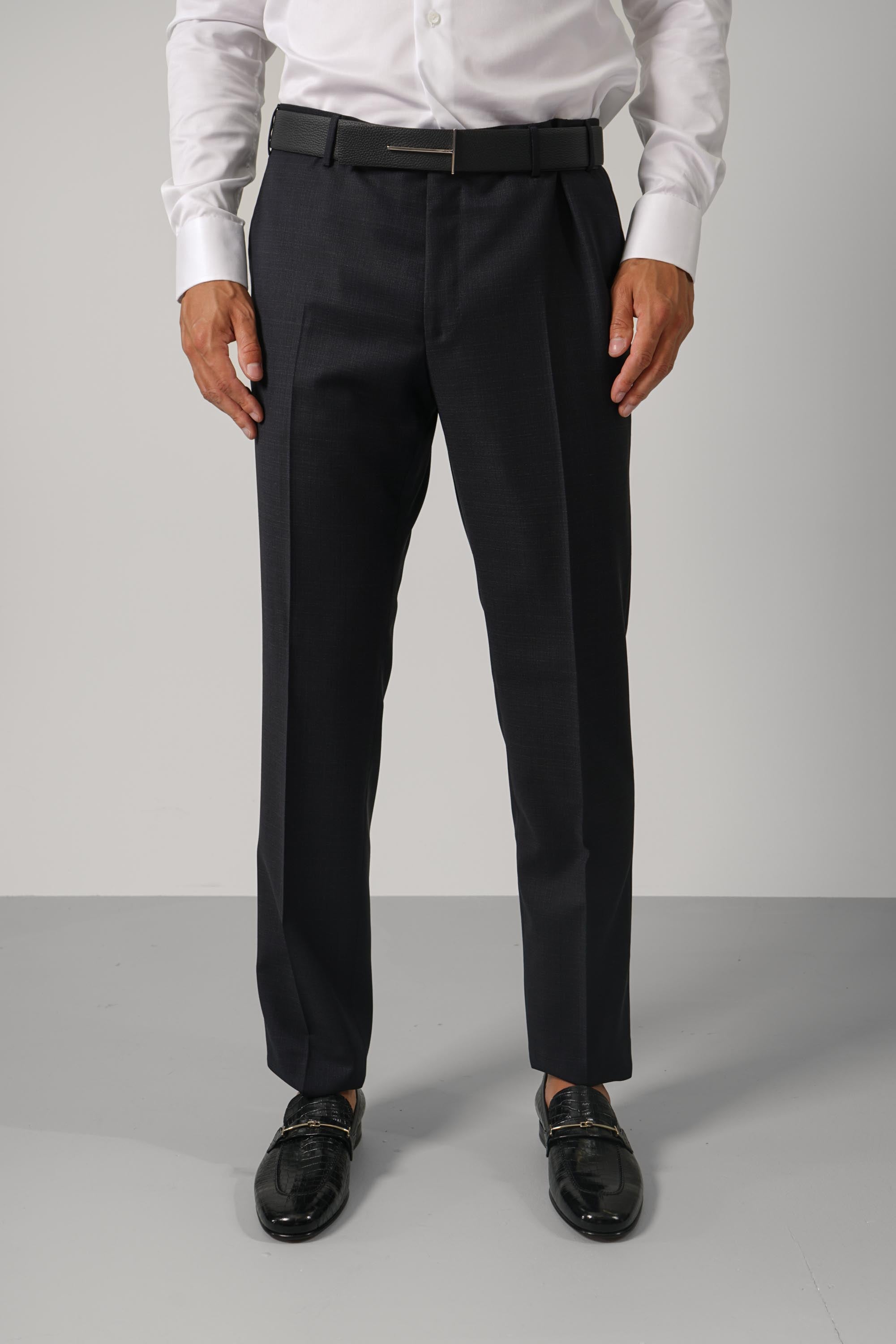 Suit 287275-2A17460 – 002