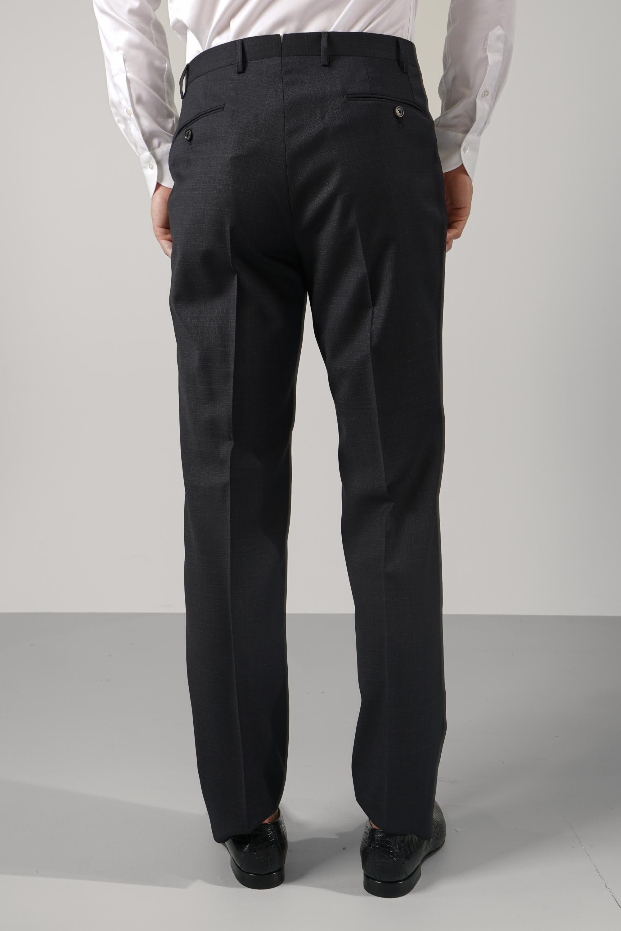 Suit 287275-2A17460 – 002