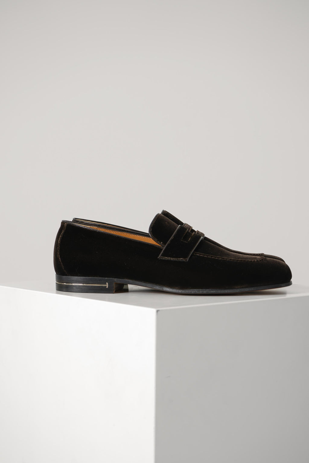 Velvet T Heel Gigi Loafer – Chestnut