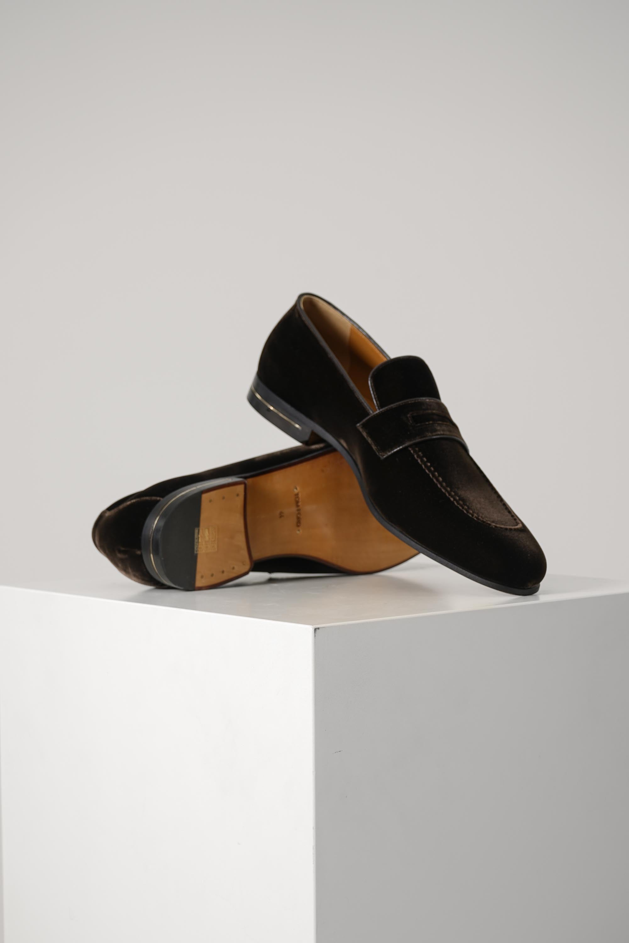 Velvet T Heel Gigi Loafer – Chestnut