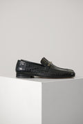 Soft Printed Alligator Double T Hardware Gigi Loafer – Black