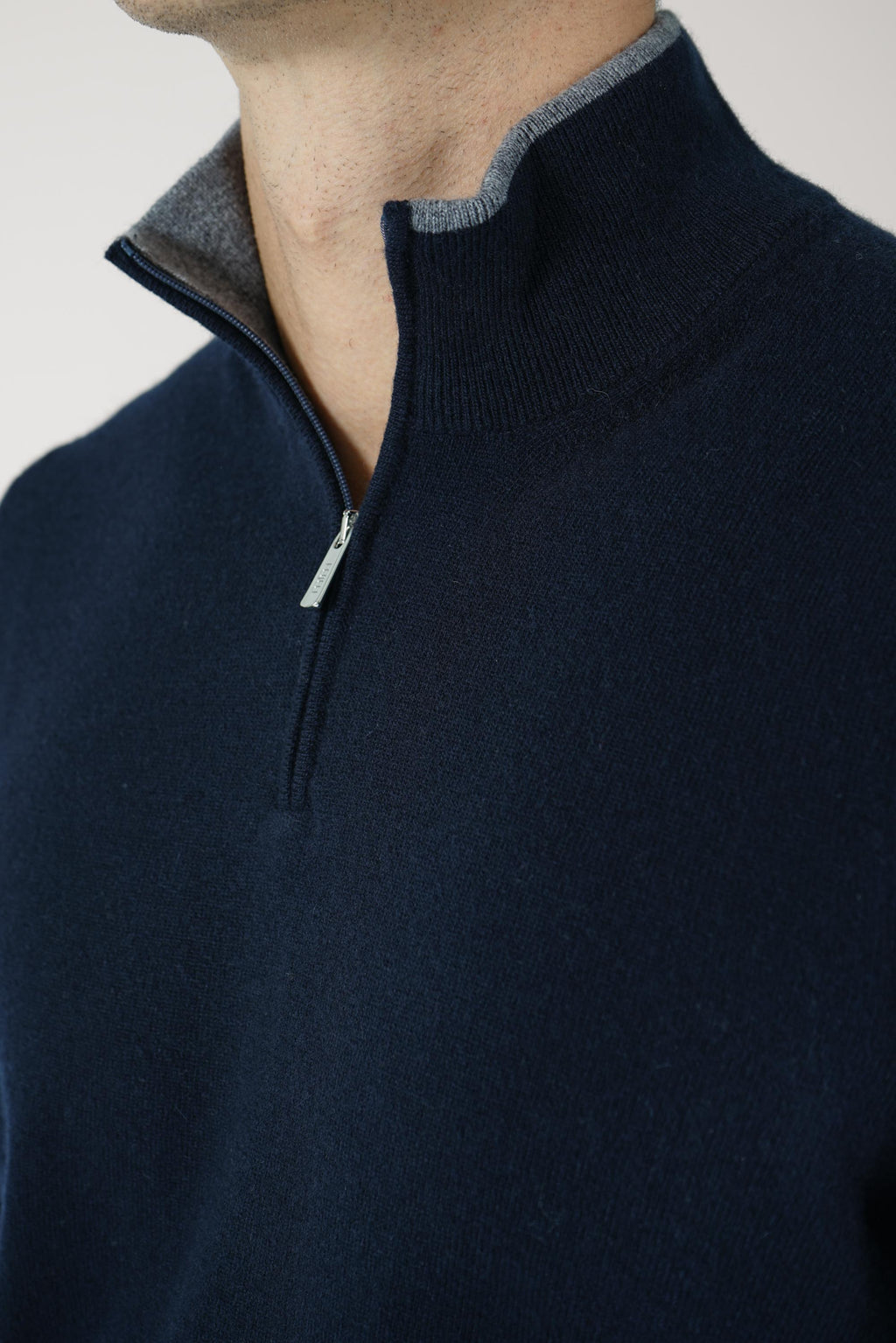 Fedeli Favonio Wool-Cashmere Sweater – Navy