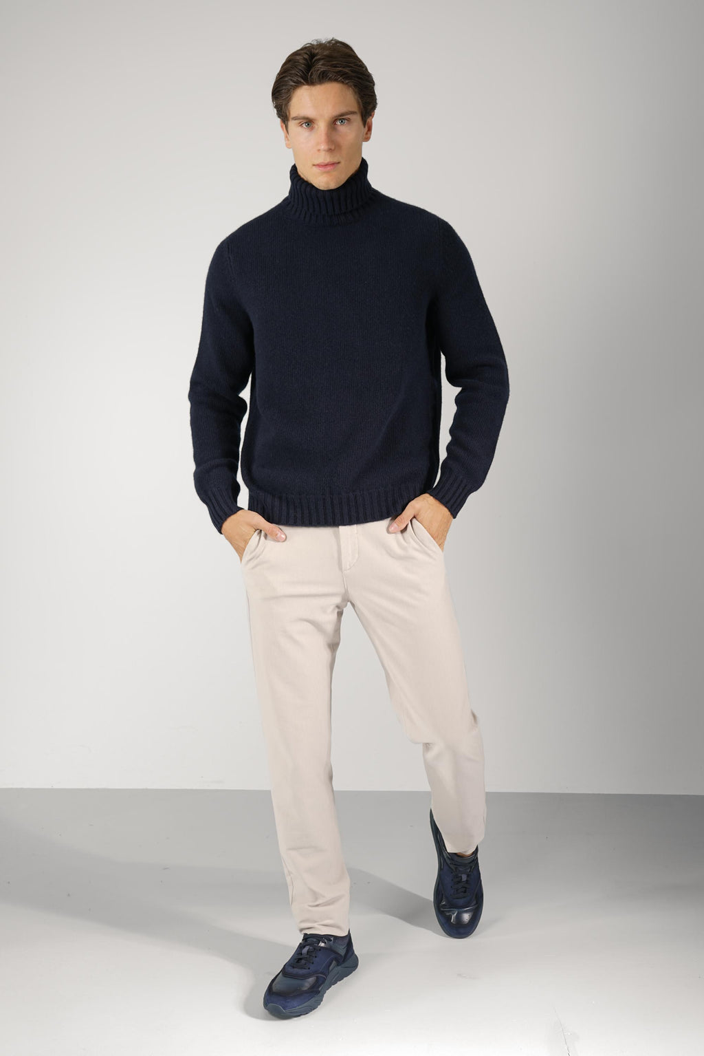 Fedeli Oslo Wool-Cashmere Rollneck Sweater – Navy