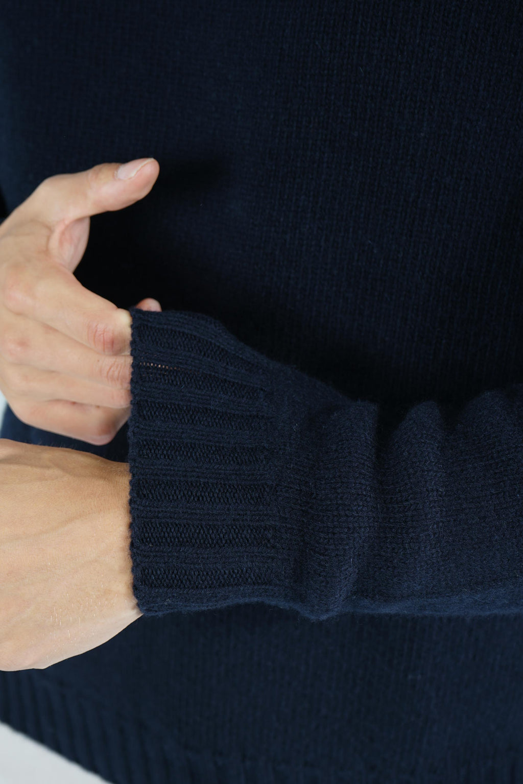 Fedeli Oslo Wool-Cashmere Rollneck Sweater – Navy