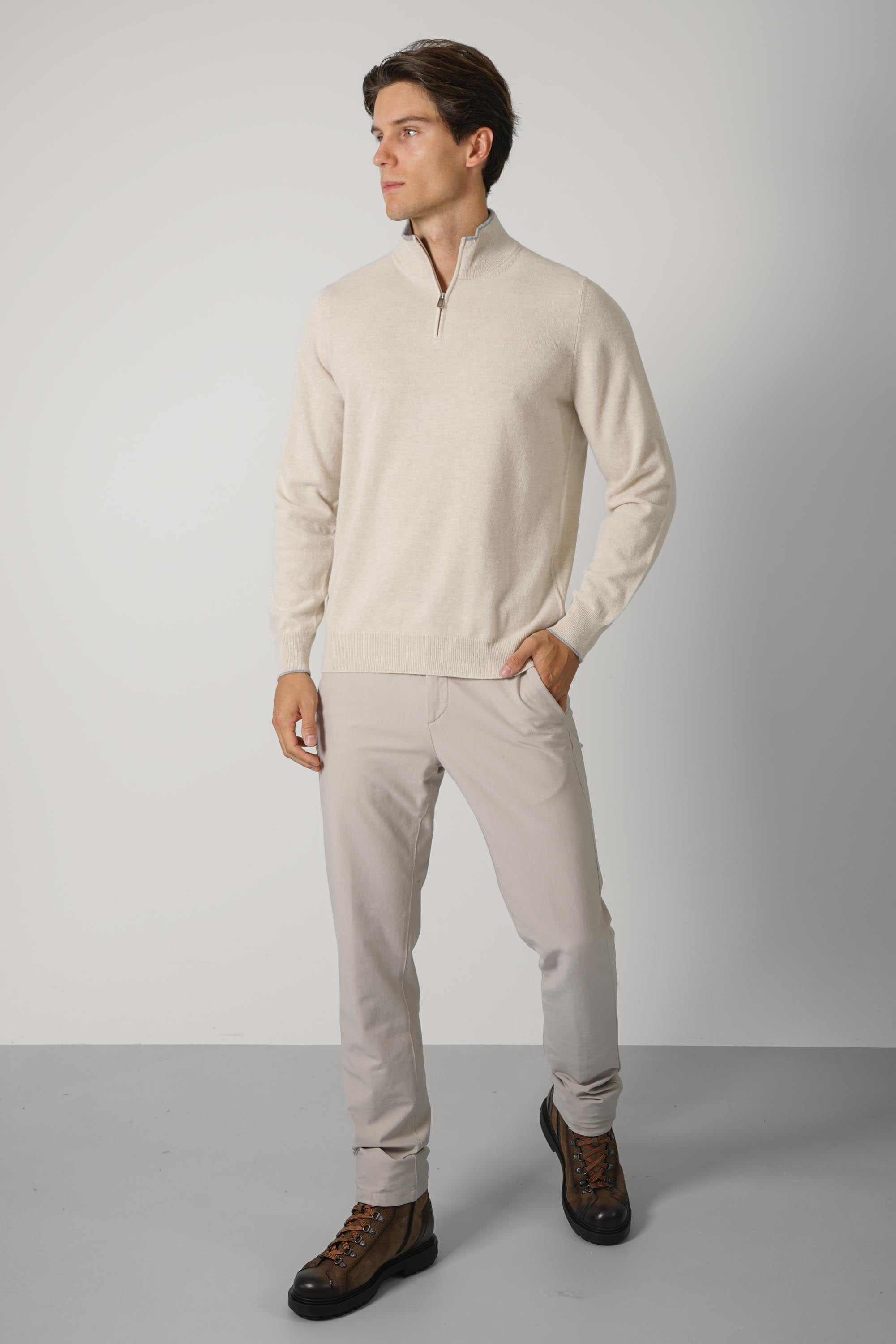 Fedeli Favonio Wool-Cashmere Sweater – Beige