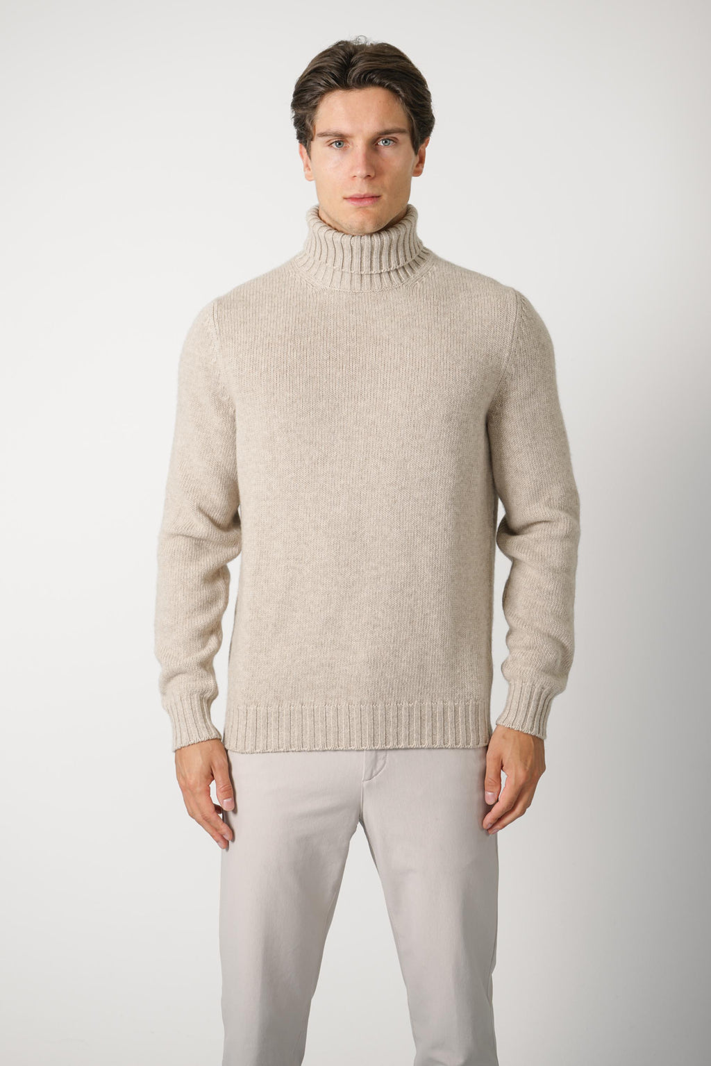 Fedeli Oslo Wool-Cashmere Rollneck Sweater – Beige