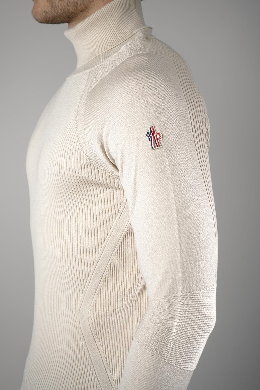Moncler Grenoble T-neck – Beige