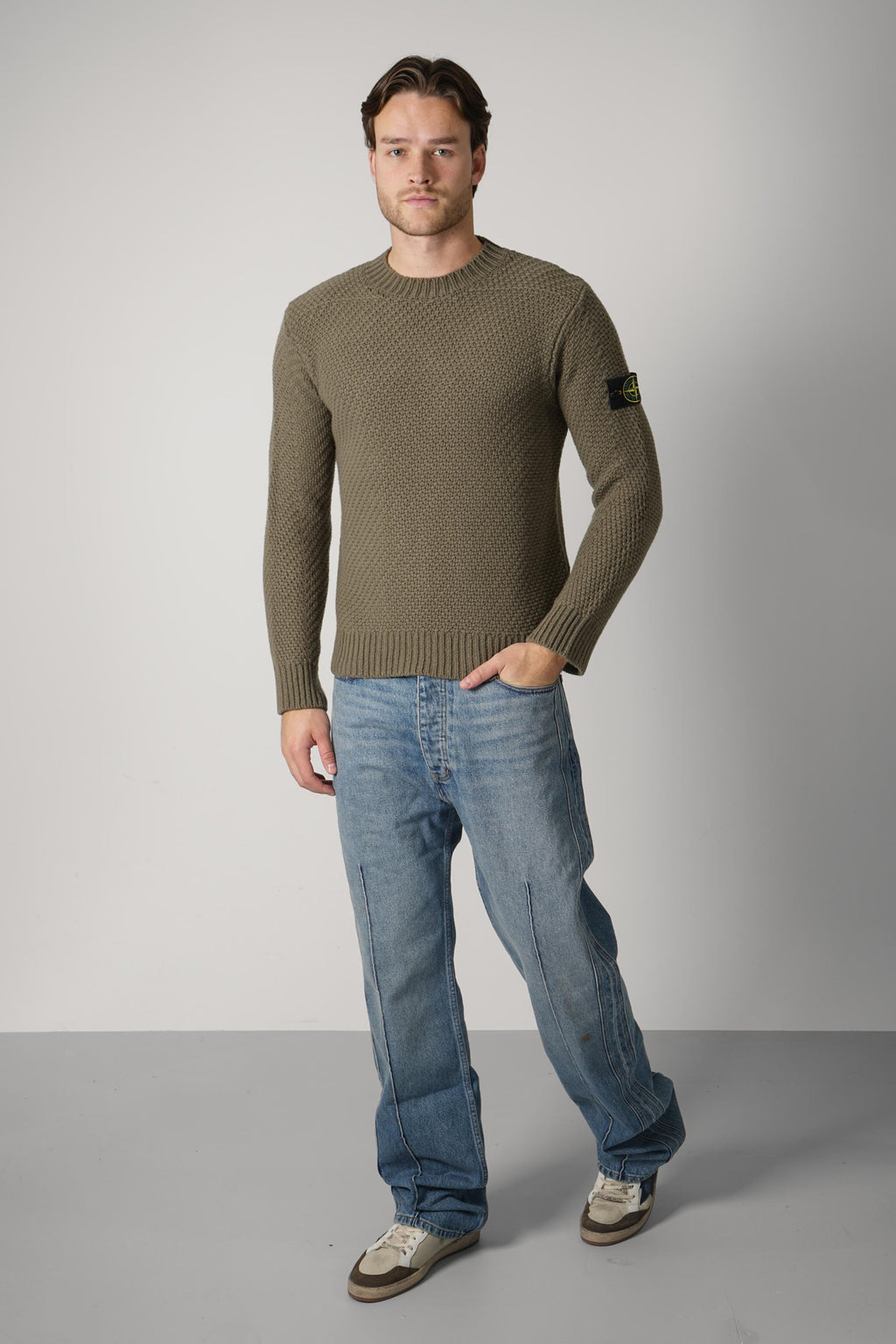 Stone Island Crewneck – Military Green (5100055)