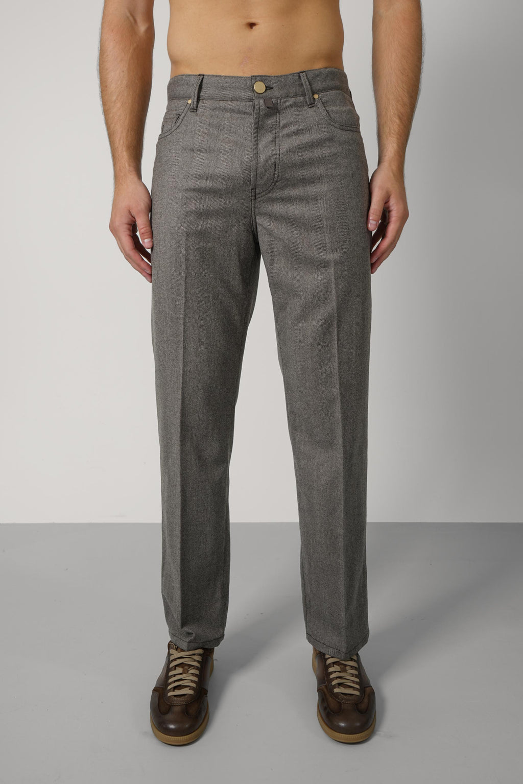 Alex 5-Pocket Straight Fit Jeans – F155