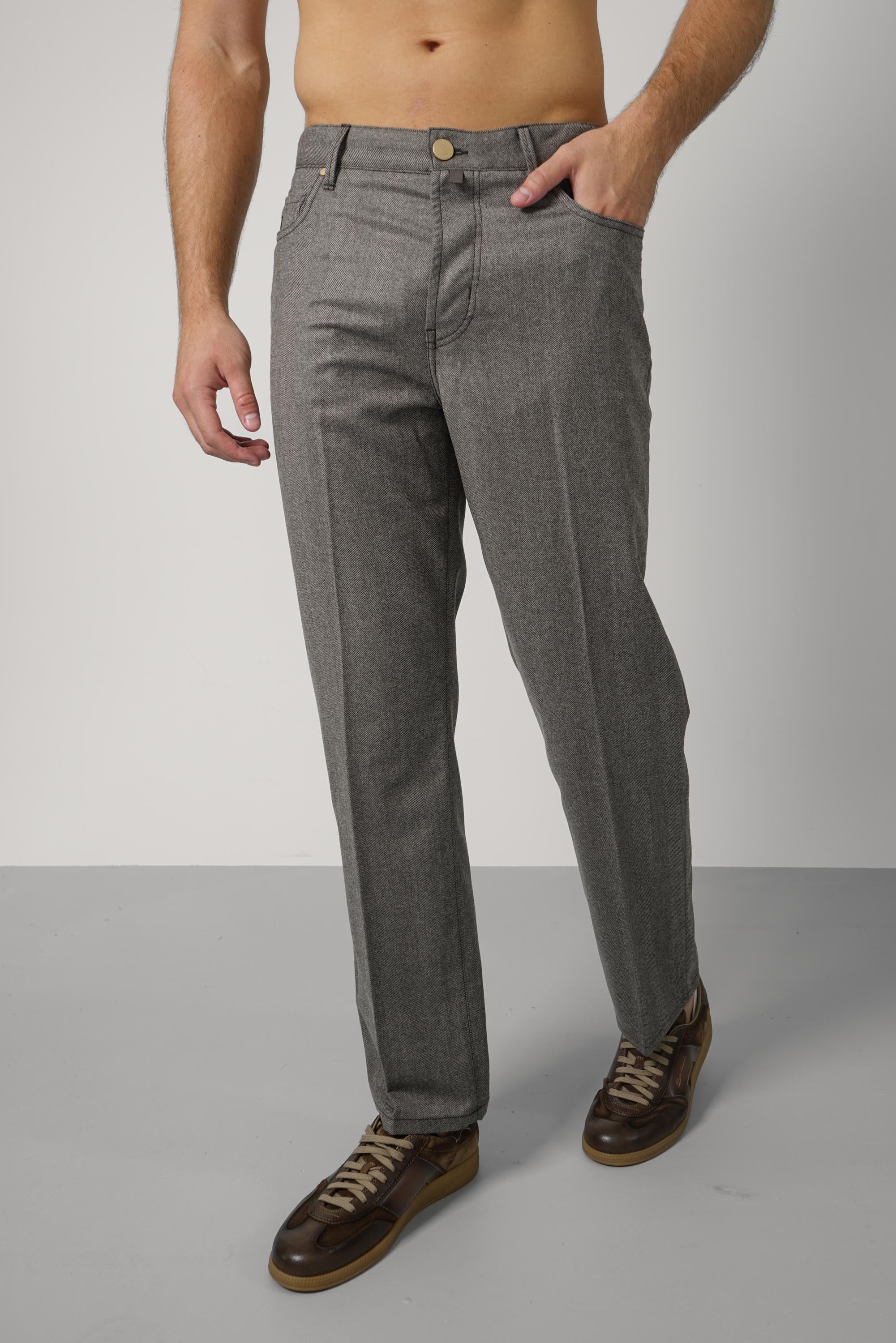 Alex 5-Pocket Straight Fit Jeans – F155