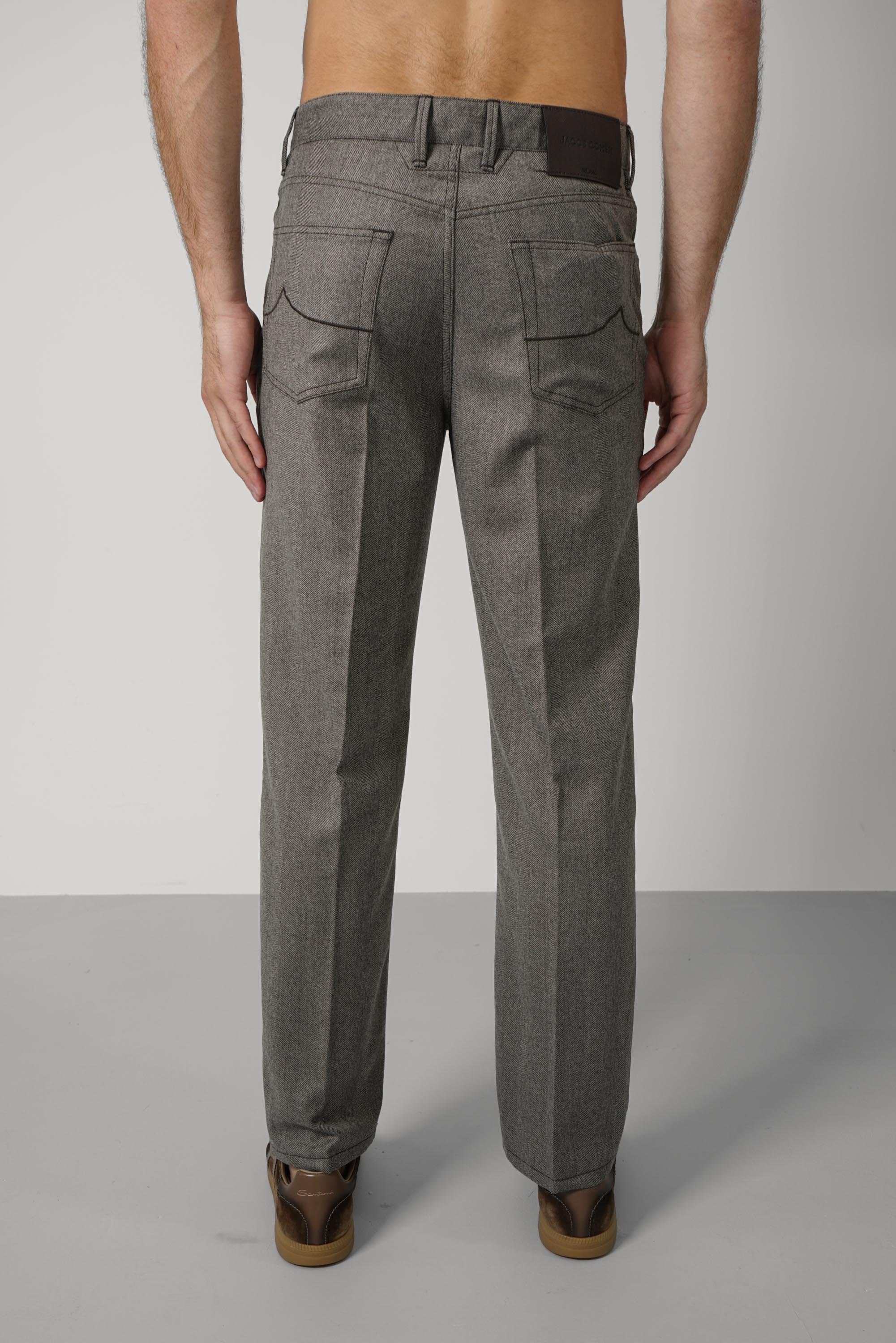 Alex 5-Pocket Straight Fit Jeans – F155