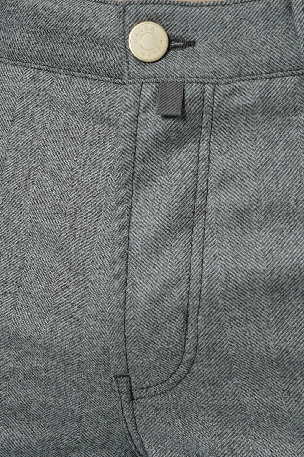 Alex 5-Pocket Straight Fit Jeans – F155