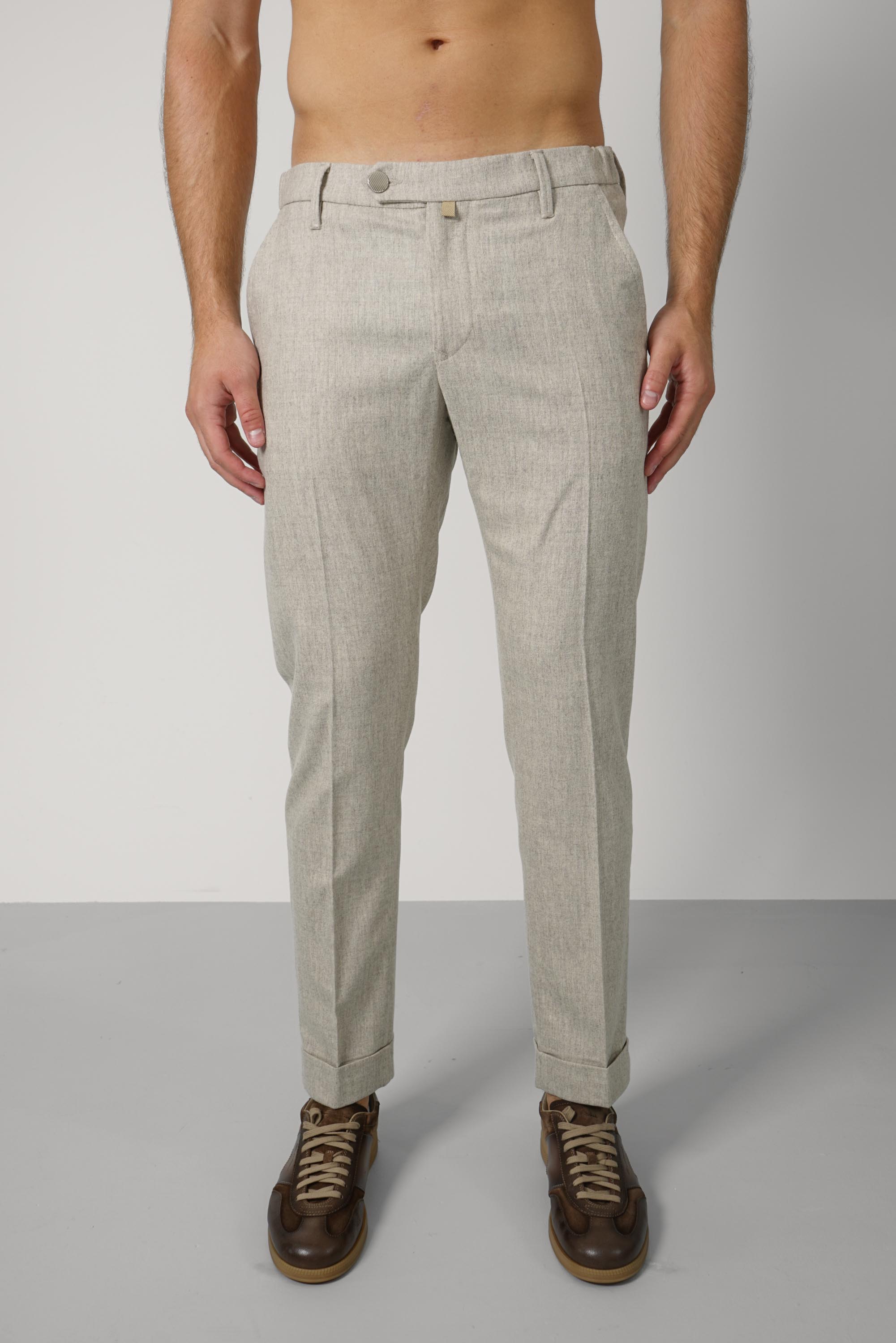 Jannik Regular Fit Trousers – D111
