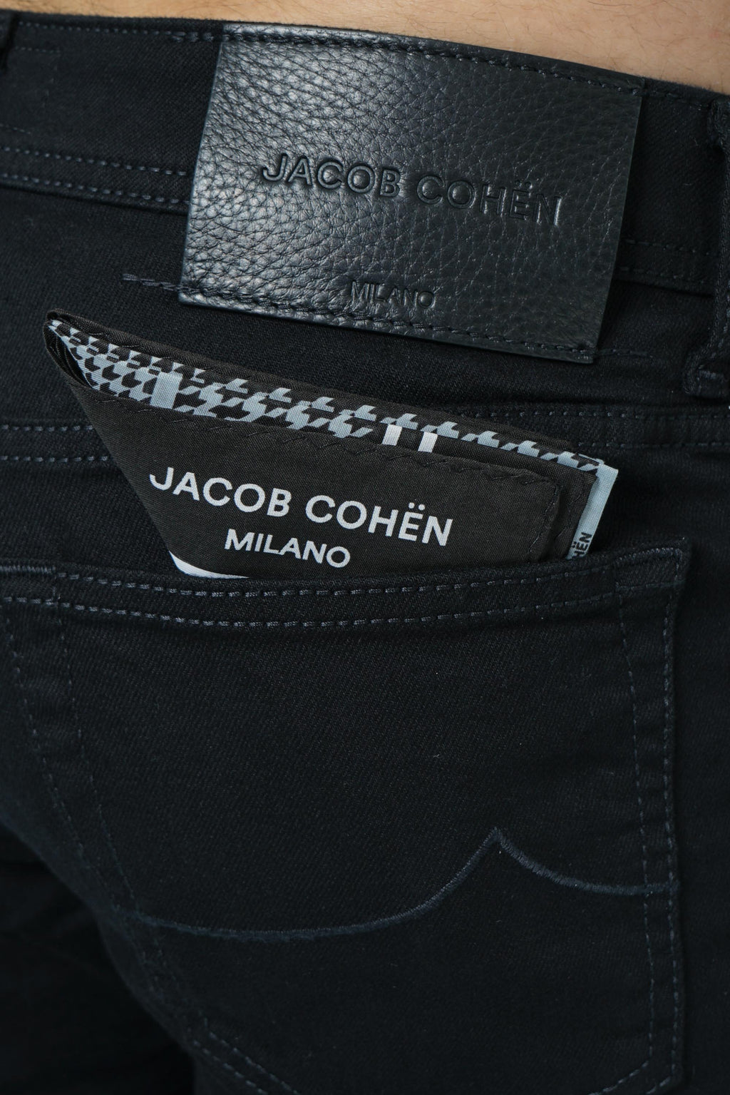 Bard 5-Pocket Slim Fit Jeans – 500D