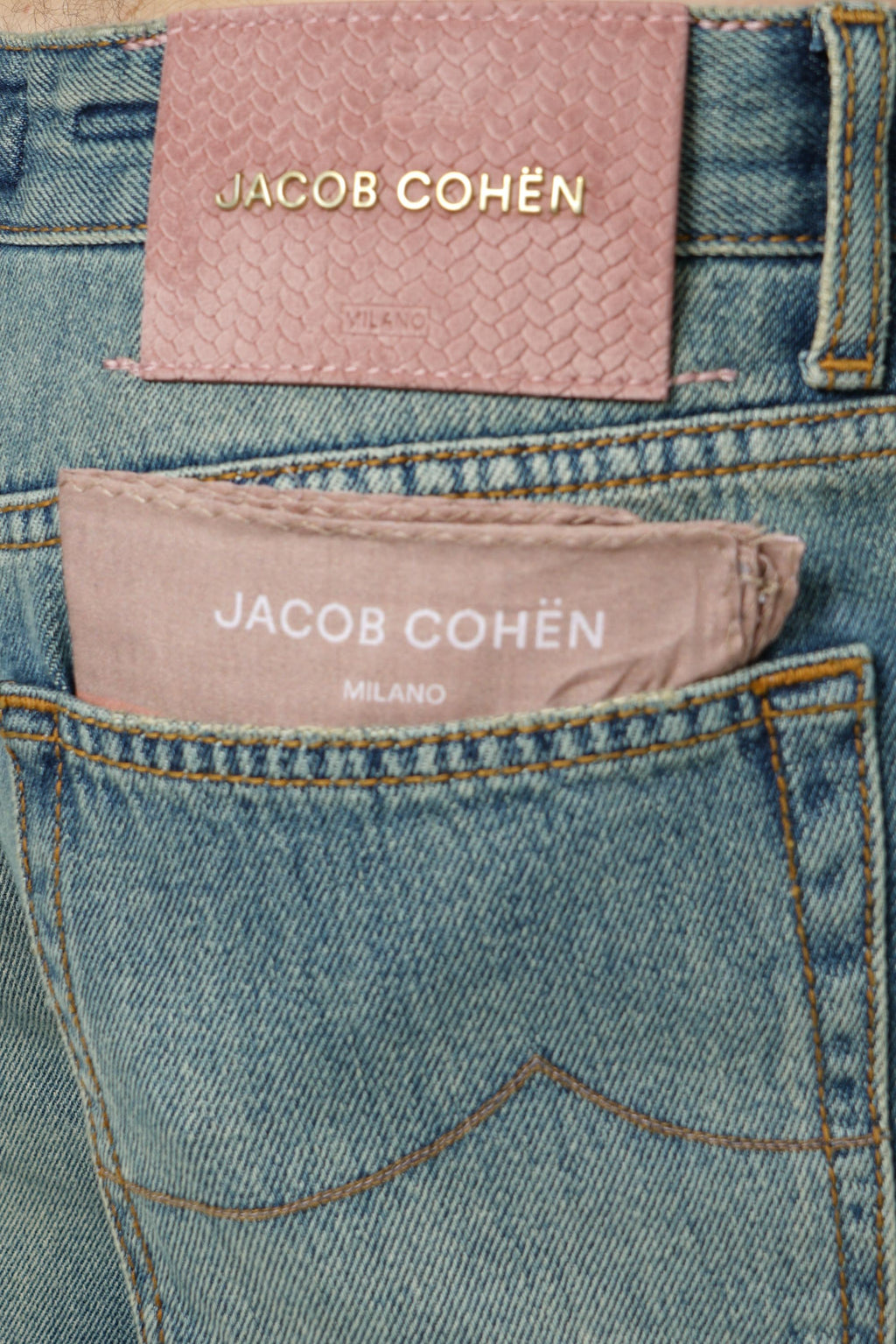 Alex 5-Pocket Straight Fit Jeans – 200D
