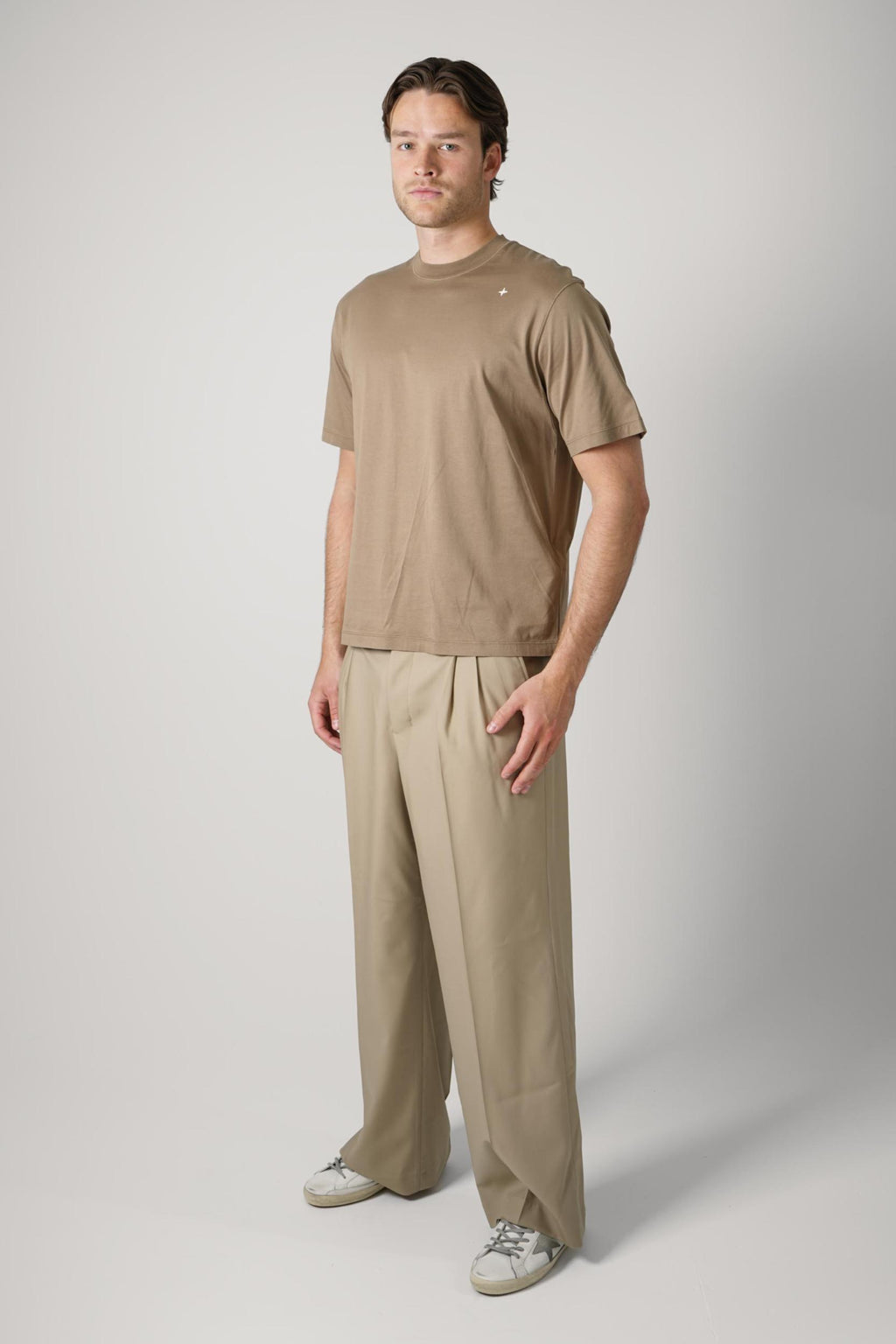 2100010 Stone Island Stellina Front Star Logo T-Shirt Beige/Taupe