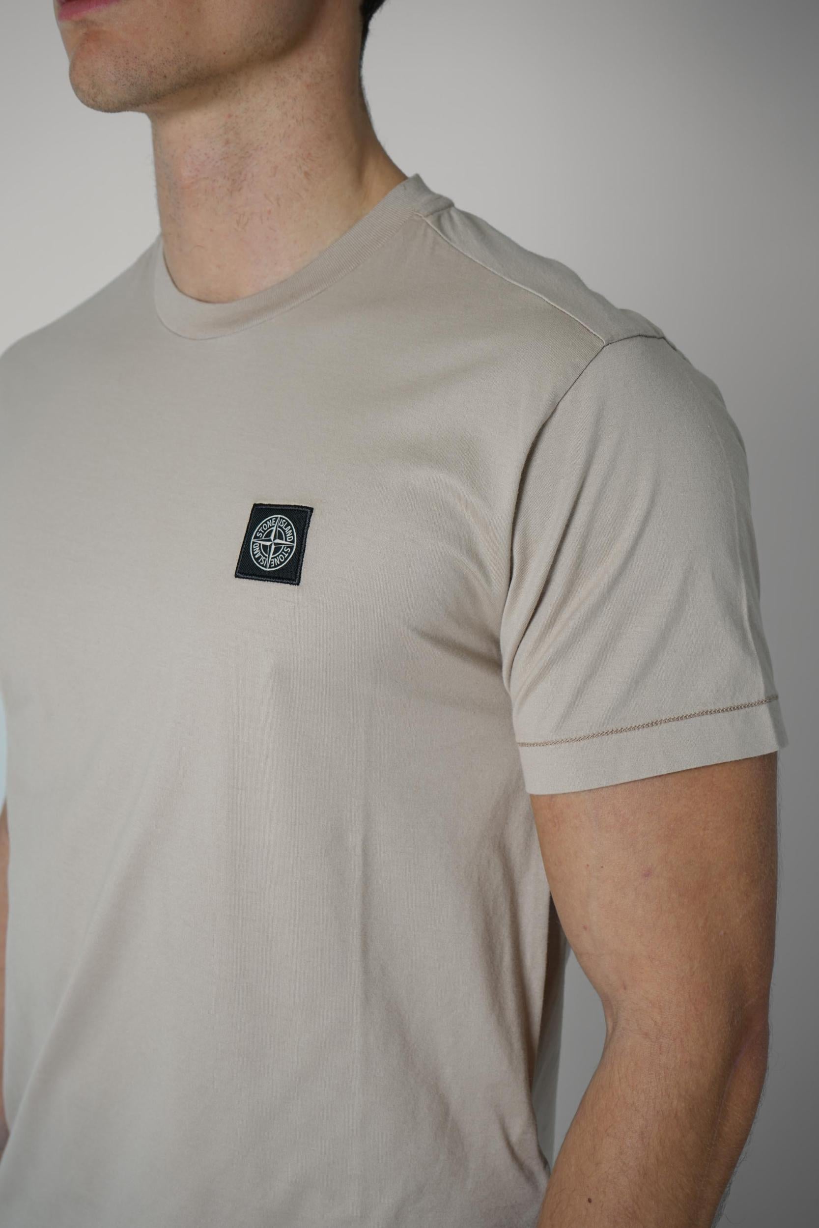 2100027 Stone Island Basic Logo Tee Desert