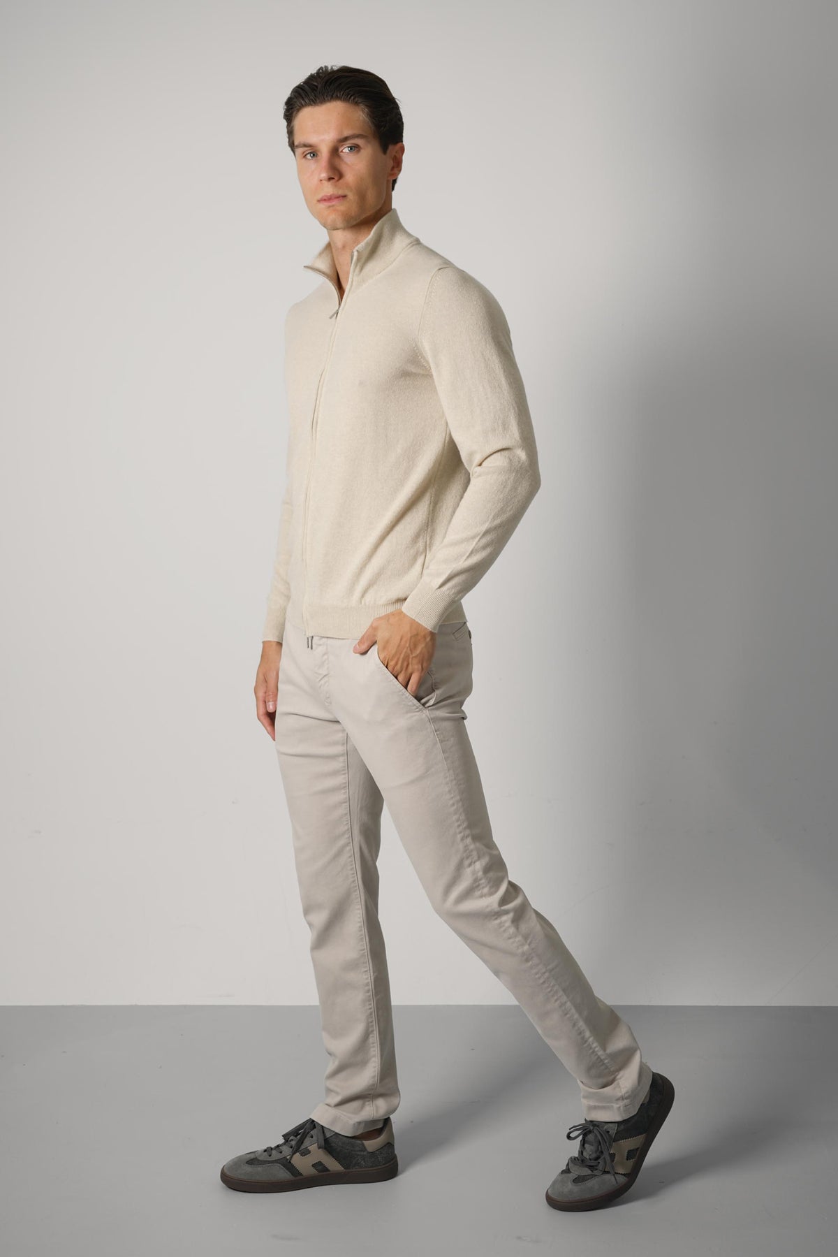Fedeli Favonio Open Slim Cashmere Cardigan – Platino