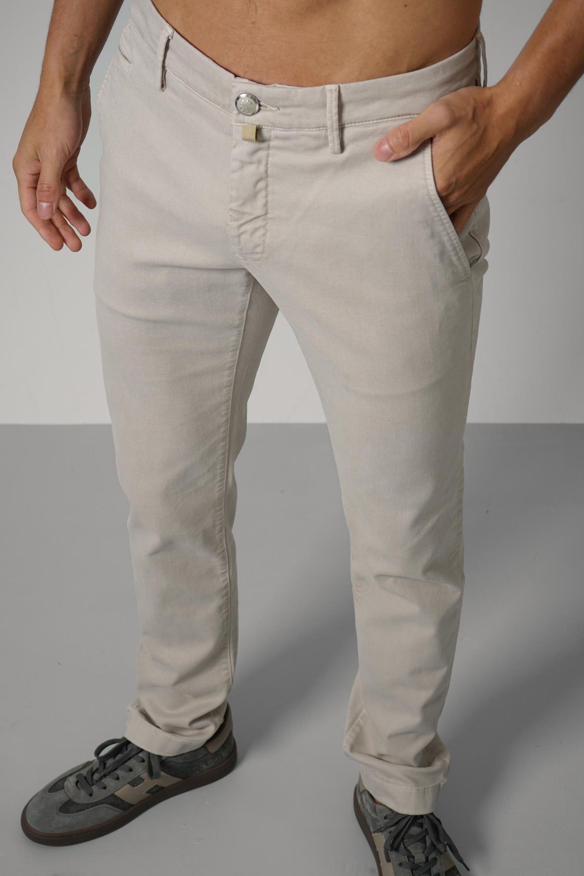 Jacob Cohën Bobby Slim Fit Trousers – A83 (S4216 TN)
