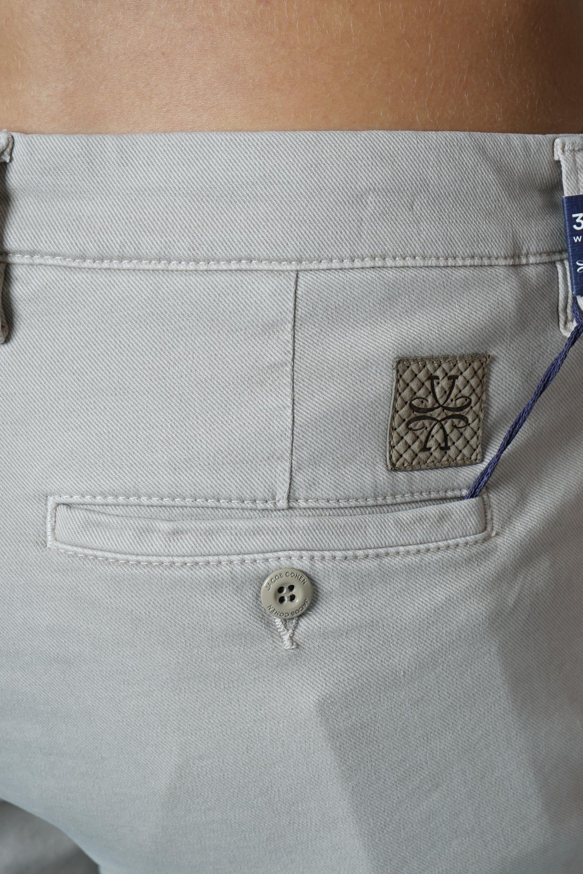 Jacob Cohën Bobby Slim Fit Trousers – A83 (S4216 TN)