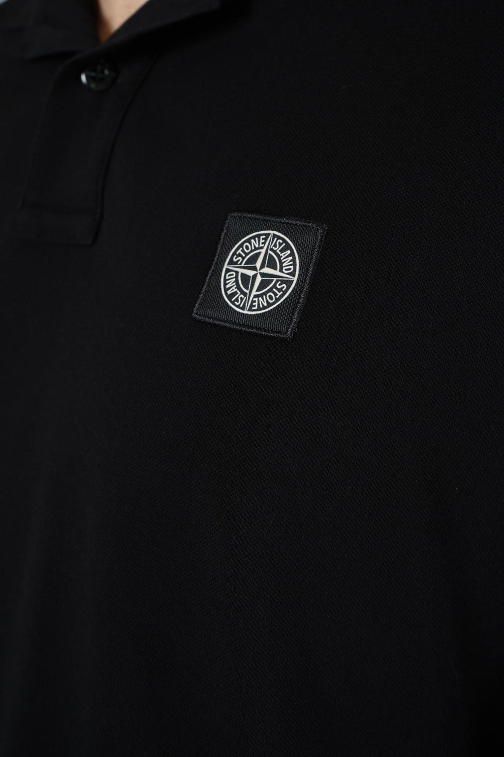 2200012 Stone Island Longsleeve Polo Black