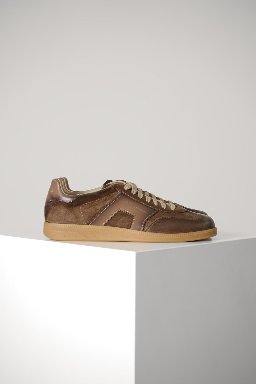 DBS-Oly-A – Brown