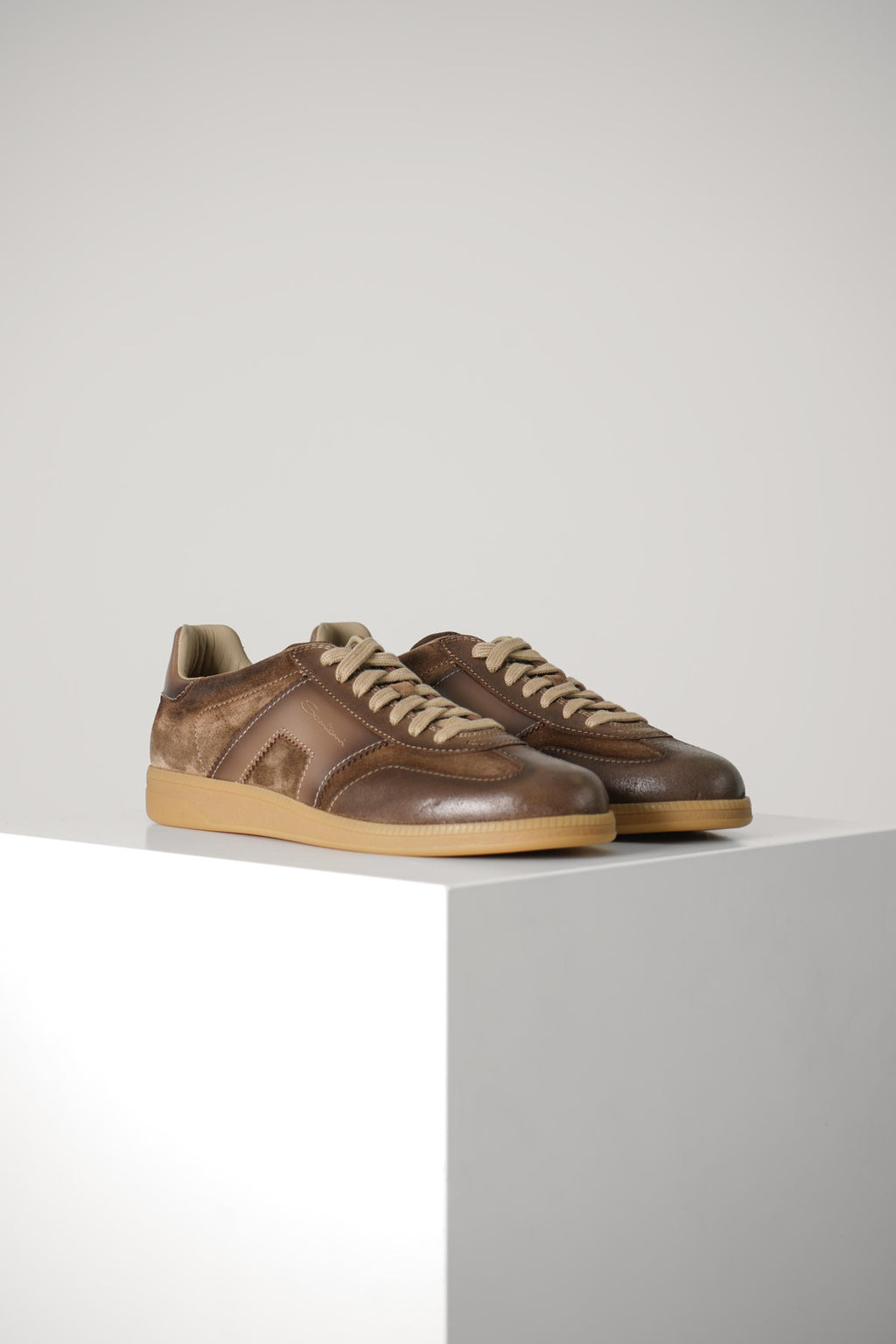 DBS-Oly-A – Brown
