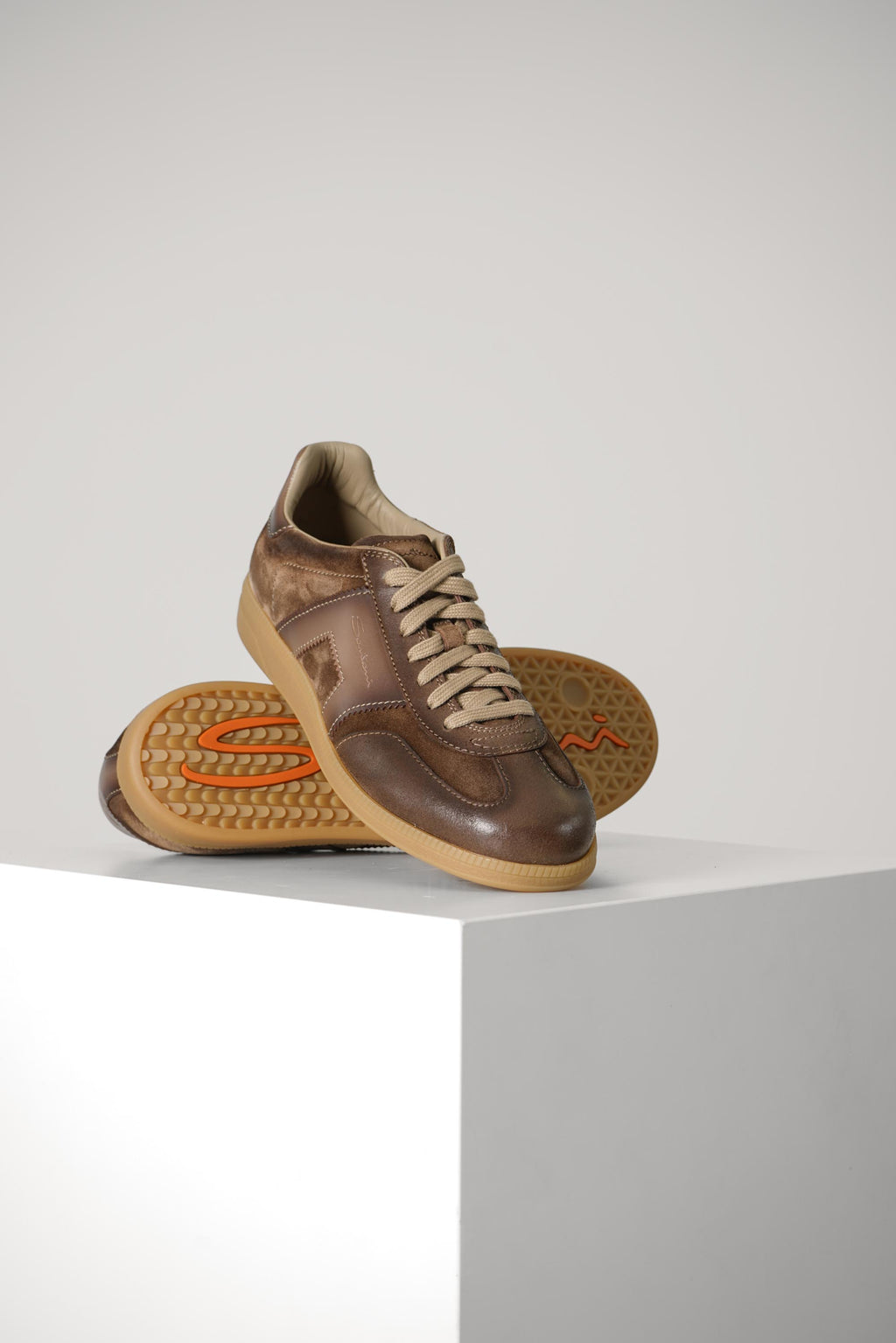 DBS-Oly-A – Brown