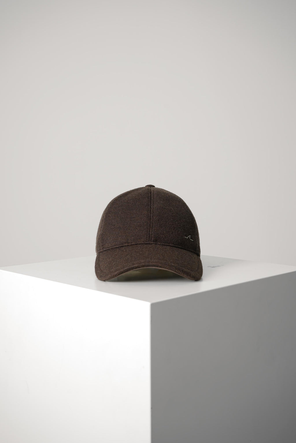 Paul & Shark Knit Baseball Cap with Plaque – 050