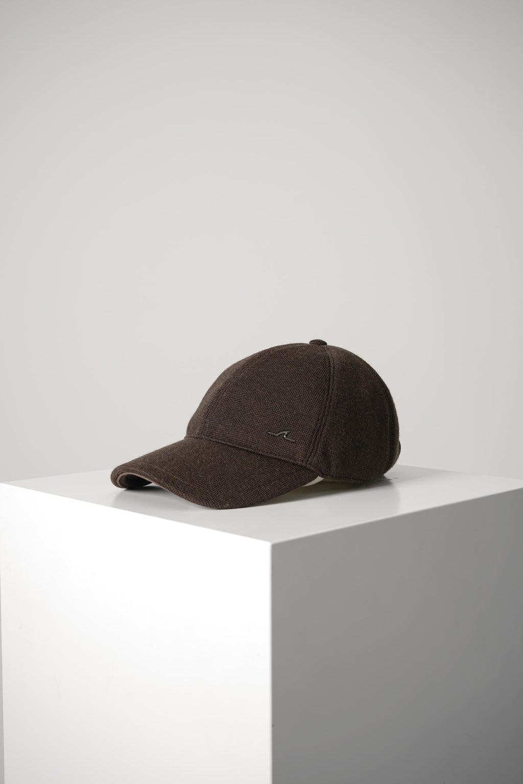 Paul & Shark Knit Baseball Cap with Plaque – 050