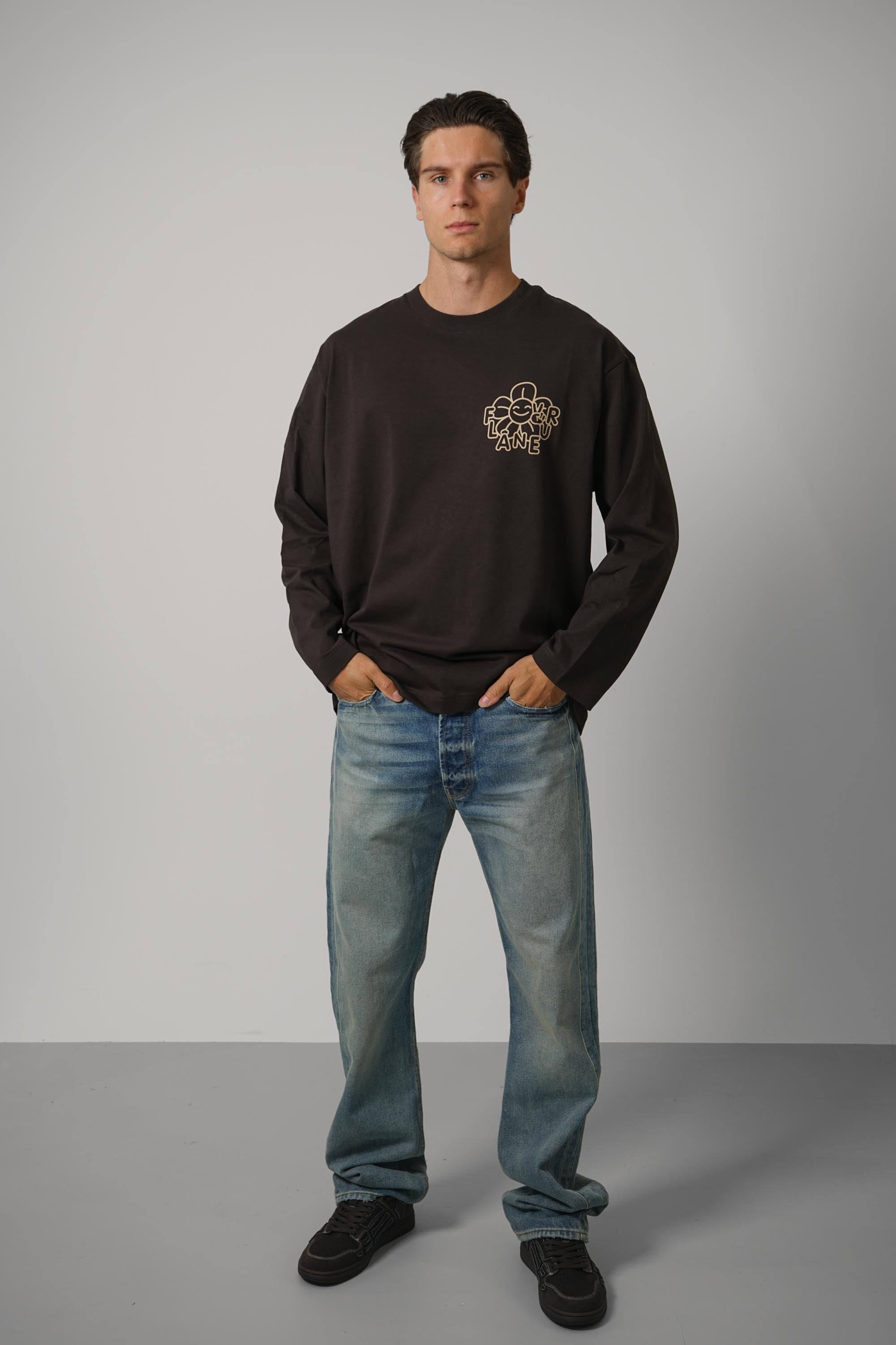Happy Flower Long Sleeve – Brown