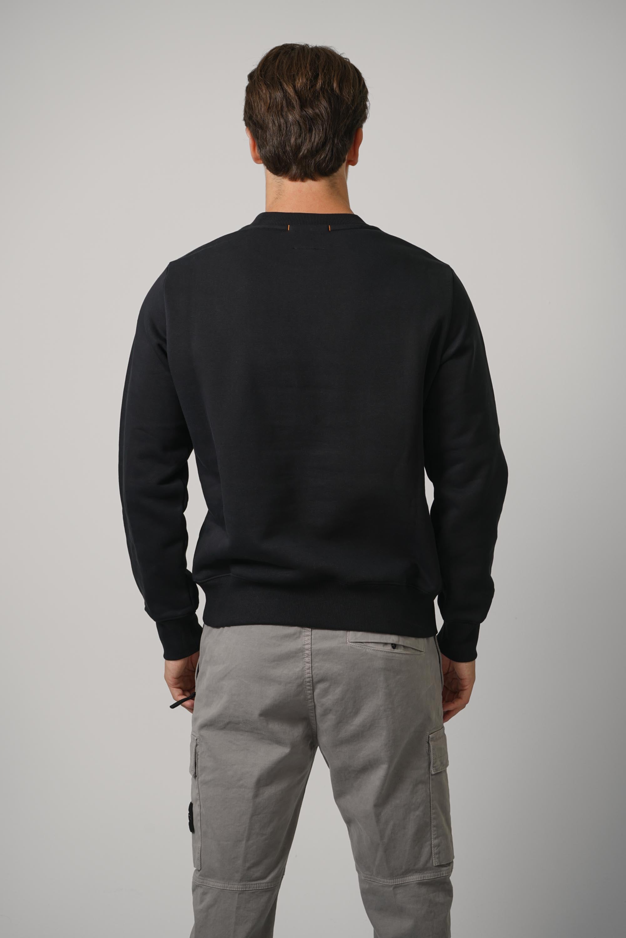 K2 – Black