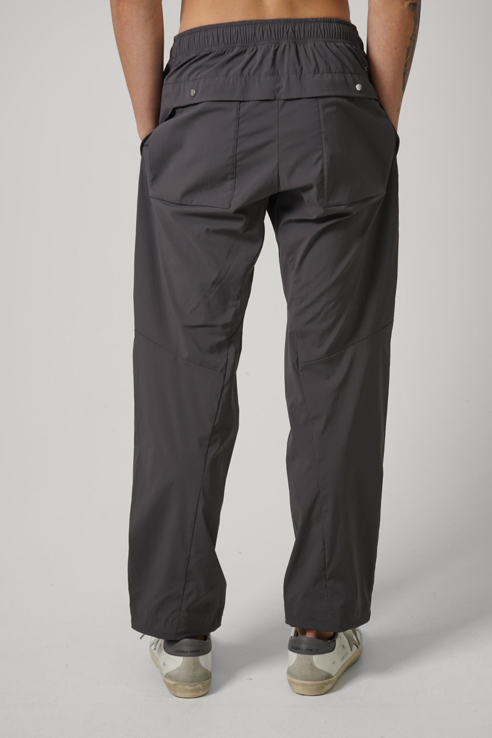 3100025 Stone Island Stellina Loose Fit Nylon Pants Charcoal Grey