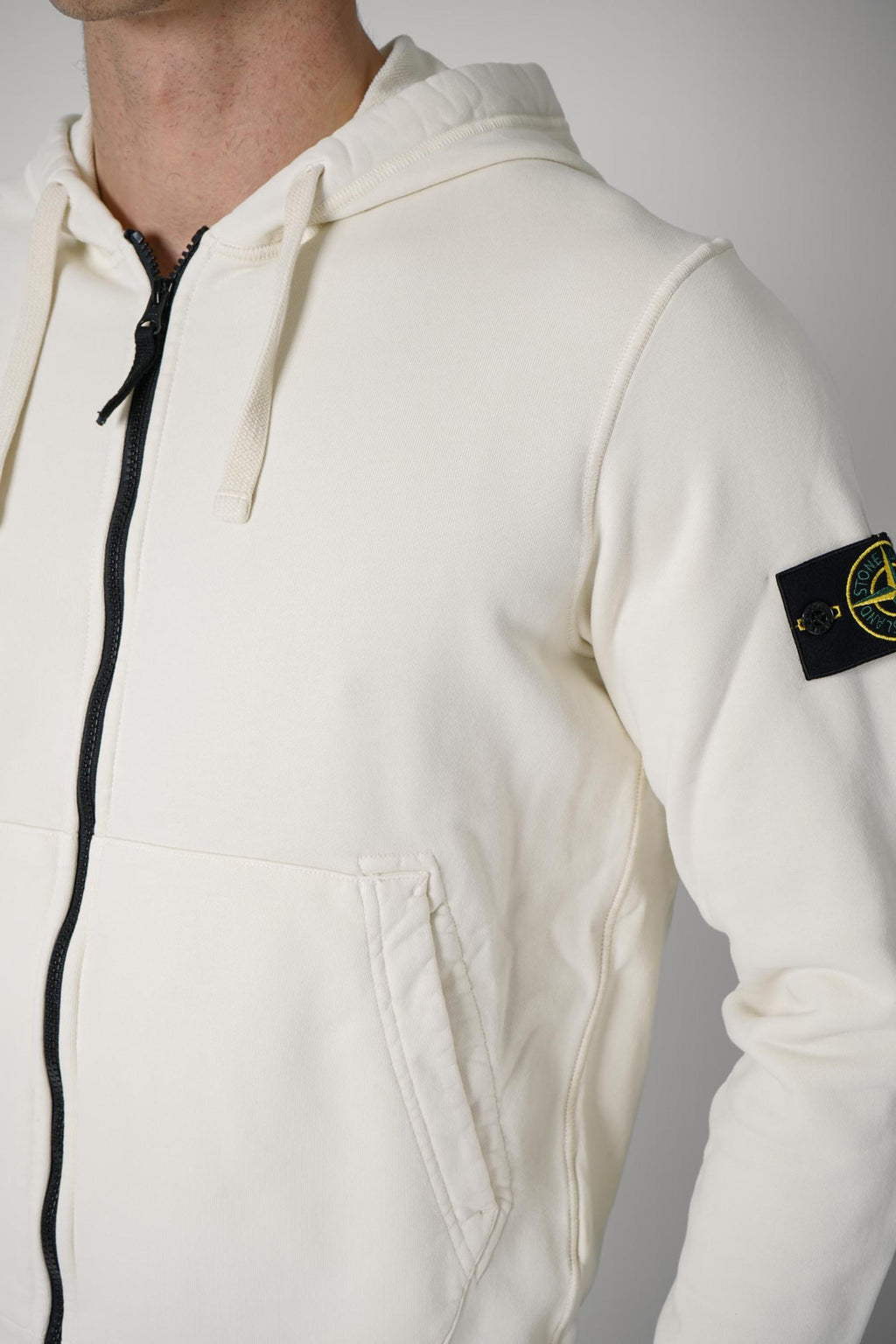 6100061 Stone Island Zip-Up Hoodie Creme