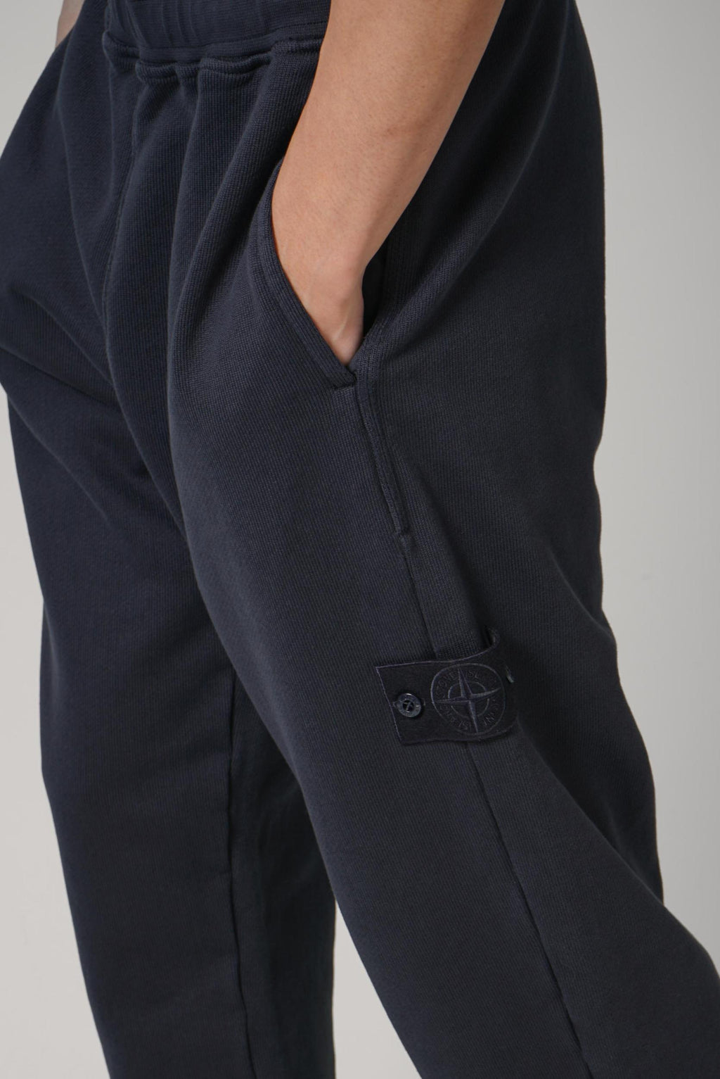 6200008 Stone Island Ghost Heavy Cotton Regular Fit Joggers Slate Blue
