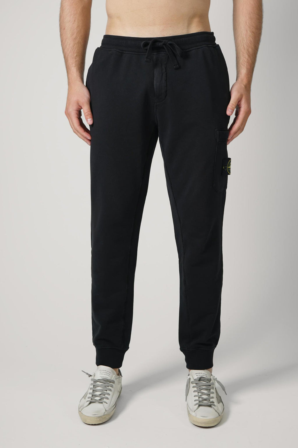 6200010 Stone Island Cargo Sweatpants Black