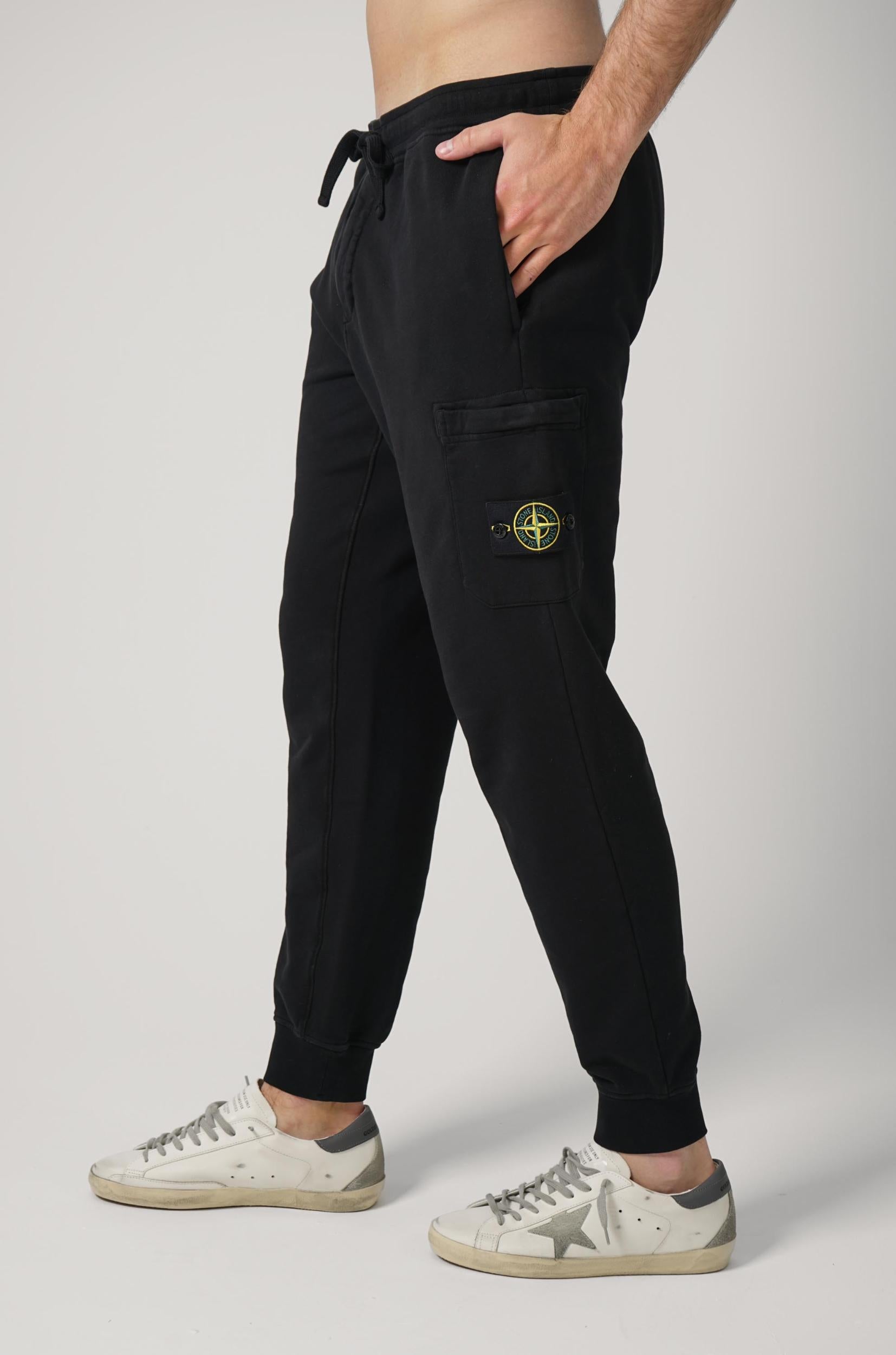 6200010 Stone Island Cargo Sweatpants Black