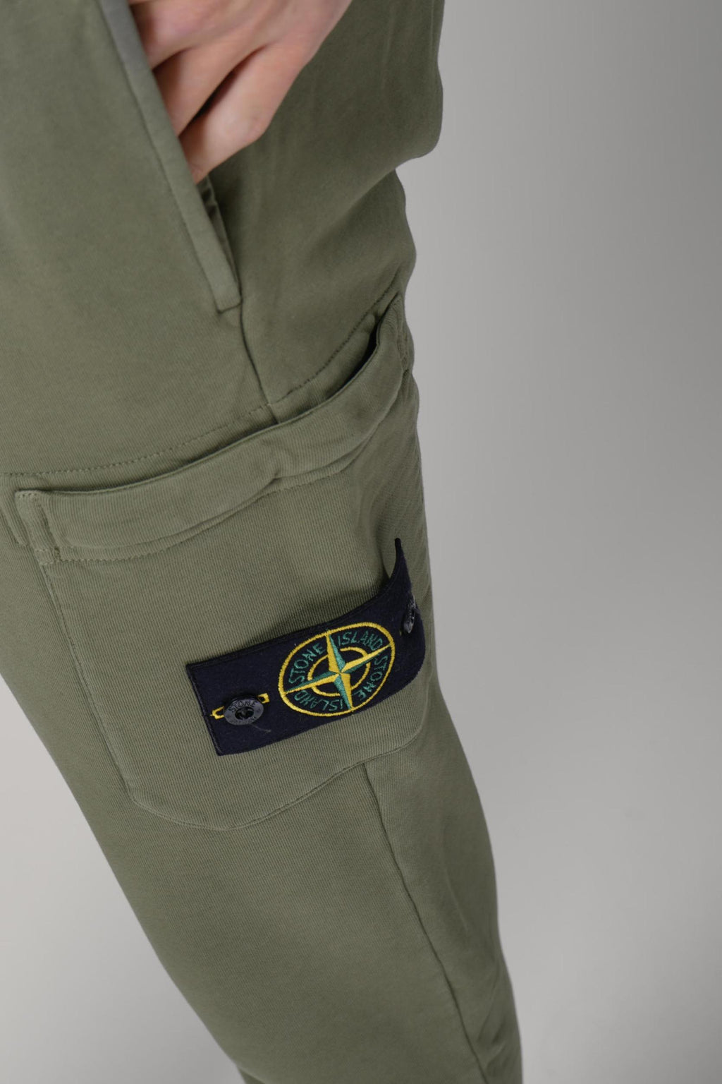 6200010 Stone Island Jogger Military Green