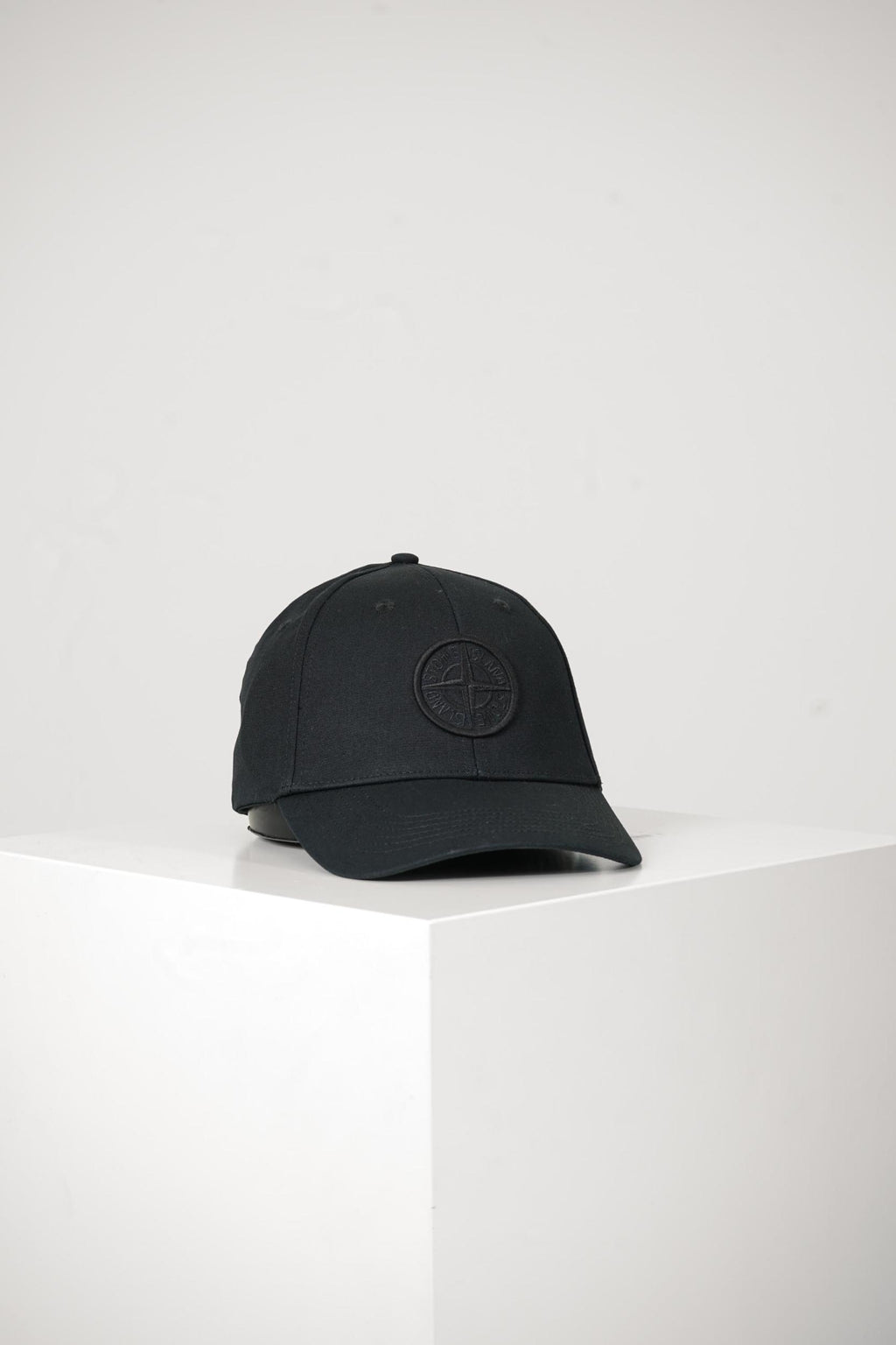 9100013 Stone Island Cap Black
