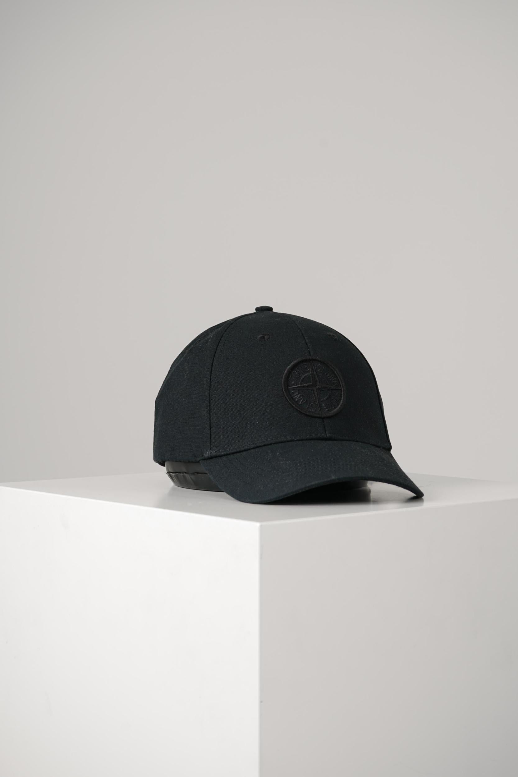9100013 Stone Island Cap Black