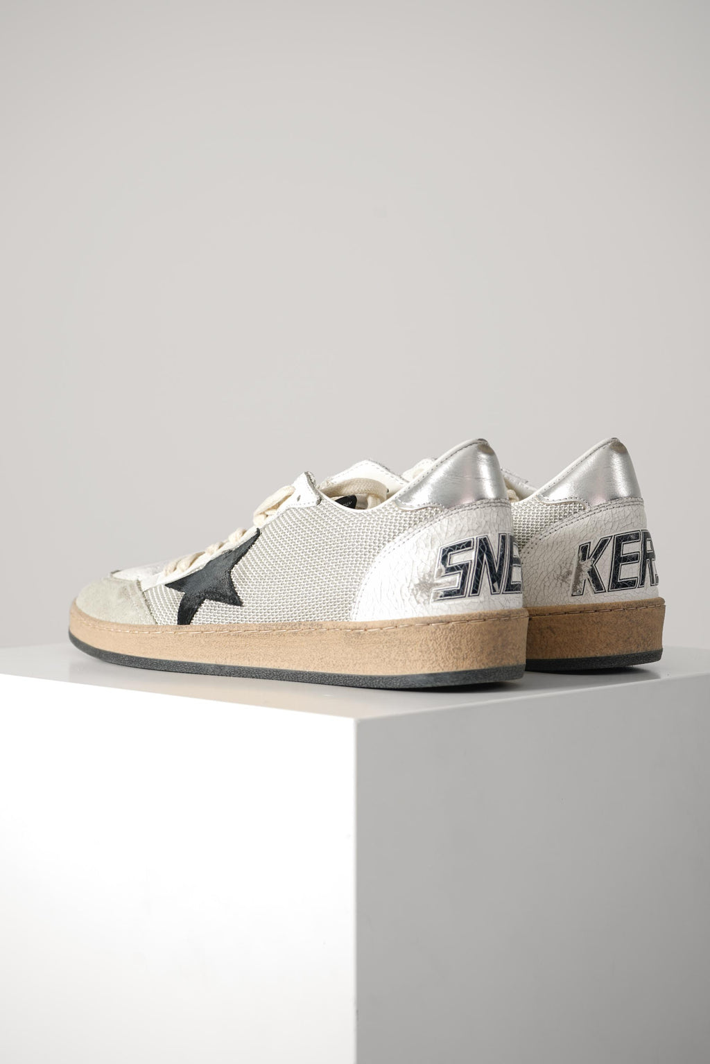 Golden Goose Ball Star Net Upper Suede Star Laminated Heel Crack Spur – Light