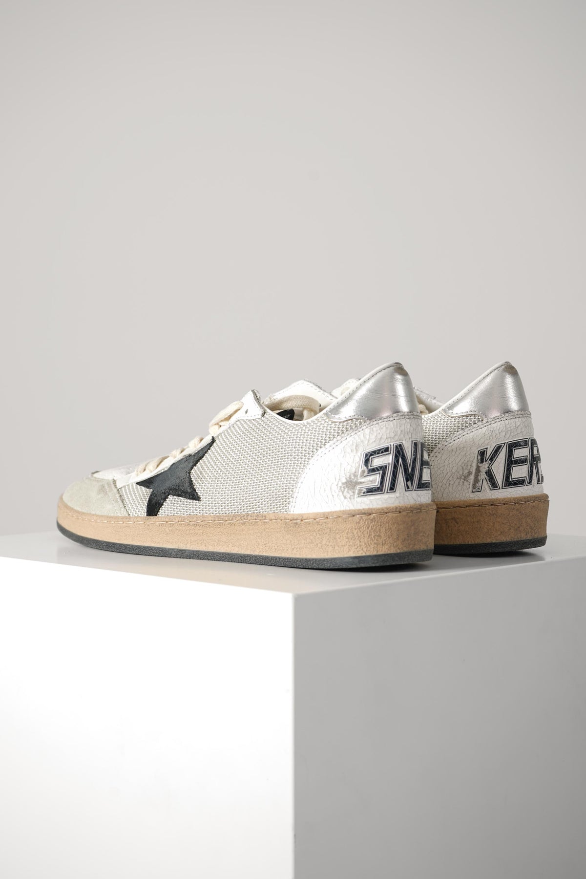 Golden Goose Ball Star Net Upper Suede Star Laminated Heel Crack Spur – Light