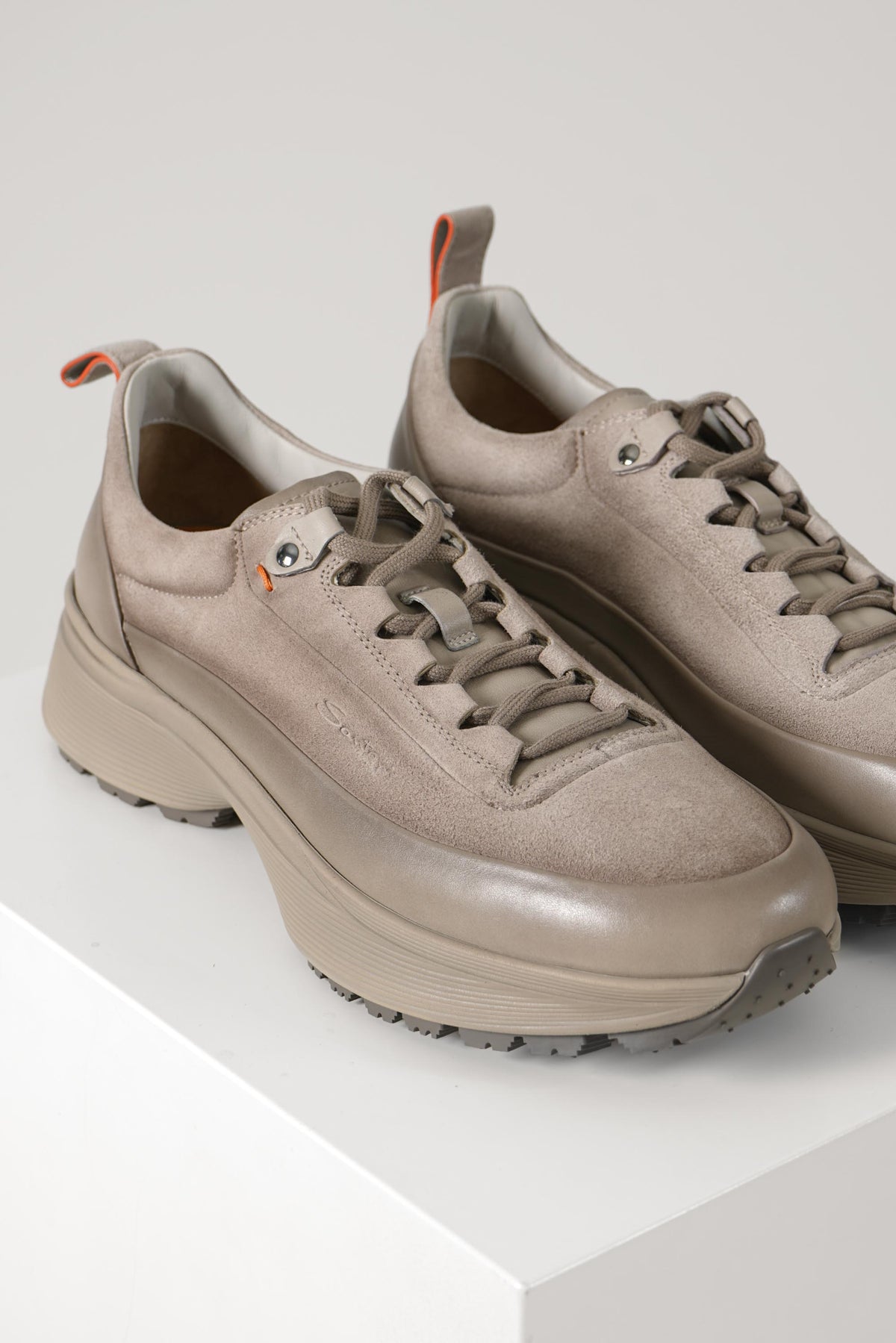 Santoni Easy Bounce Mountain Sneaker – Beige
