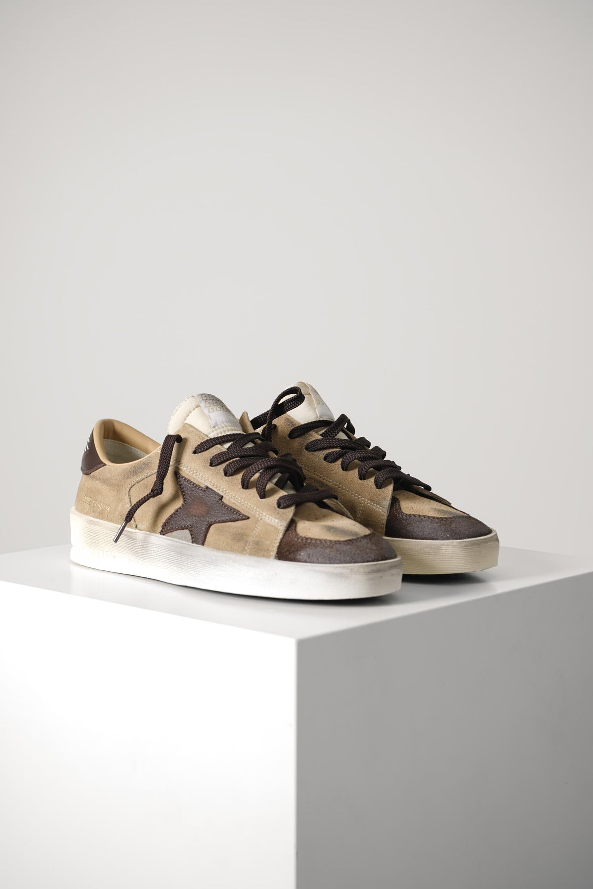Golden Goose Stardan Suede Toe Nylon Tongue Suede Upper Leather Star And Heel – Beige/Brown/White